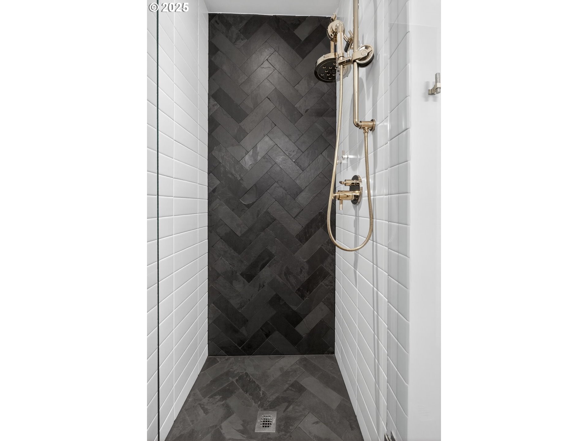 21 D AVE UNIT 5, Lake Oswego, OR, 97034