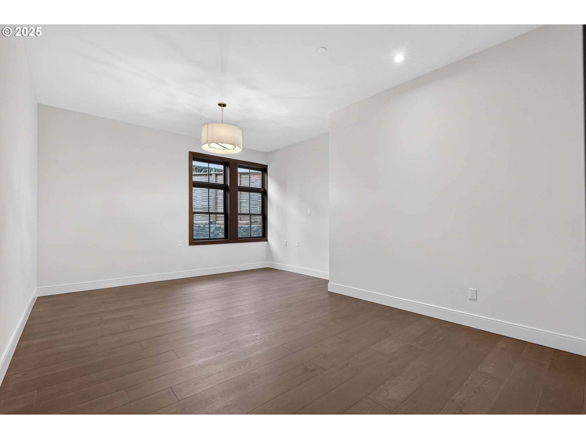 21 D AVE UNIT 5, Lake Oswego, OR, 97034