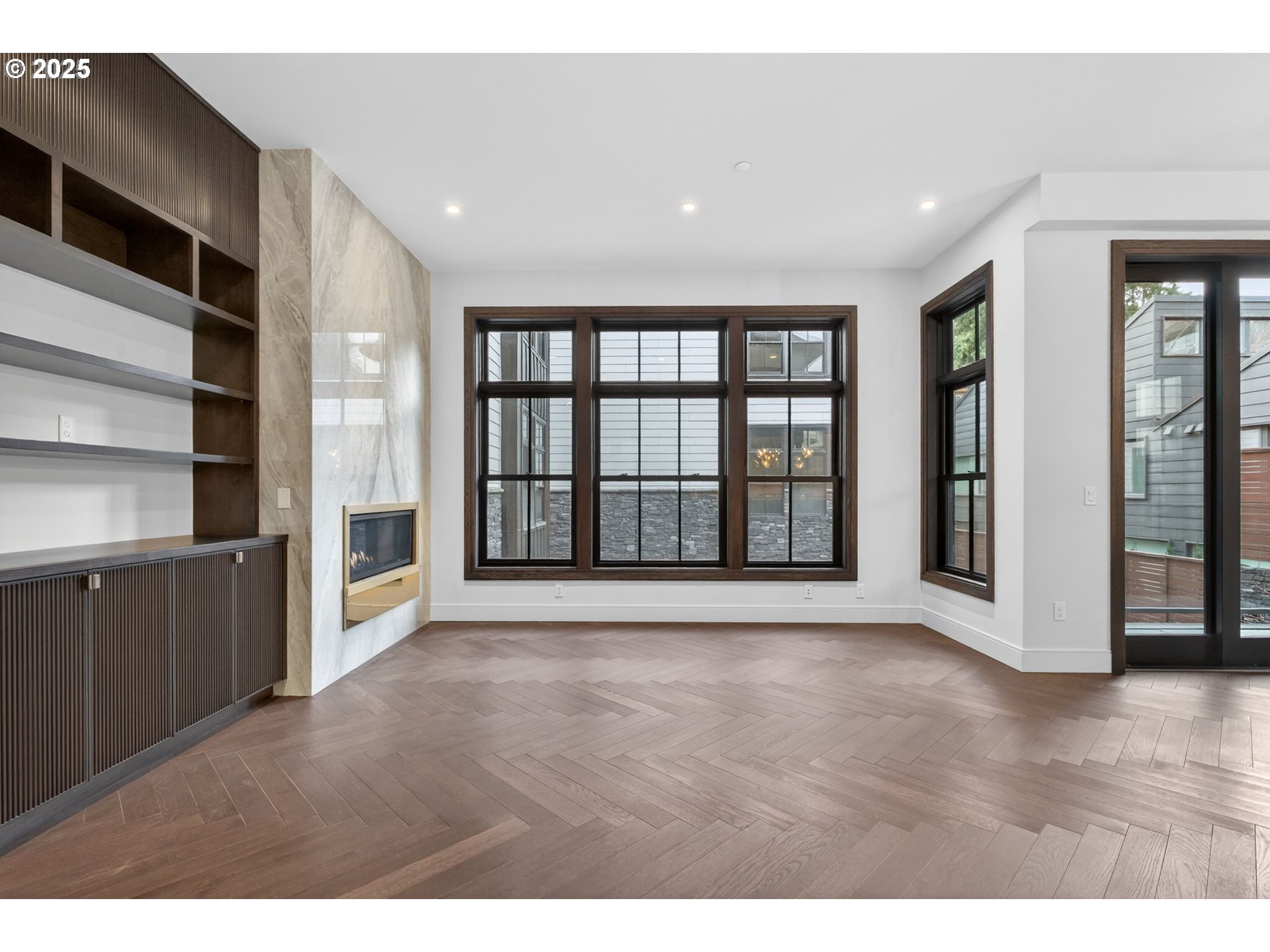 21 D AVE UNIT 5, Lake Oswego, OR, 97034