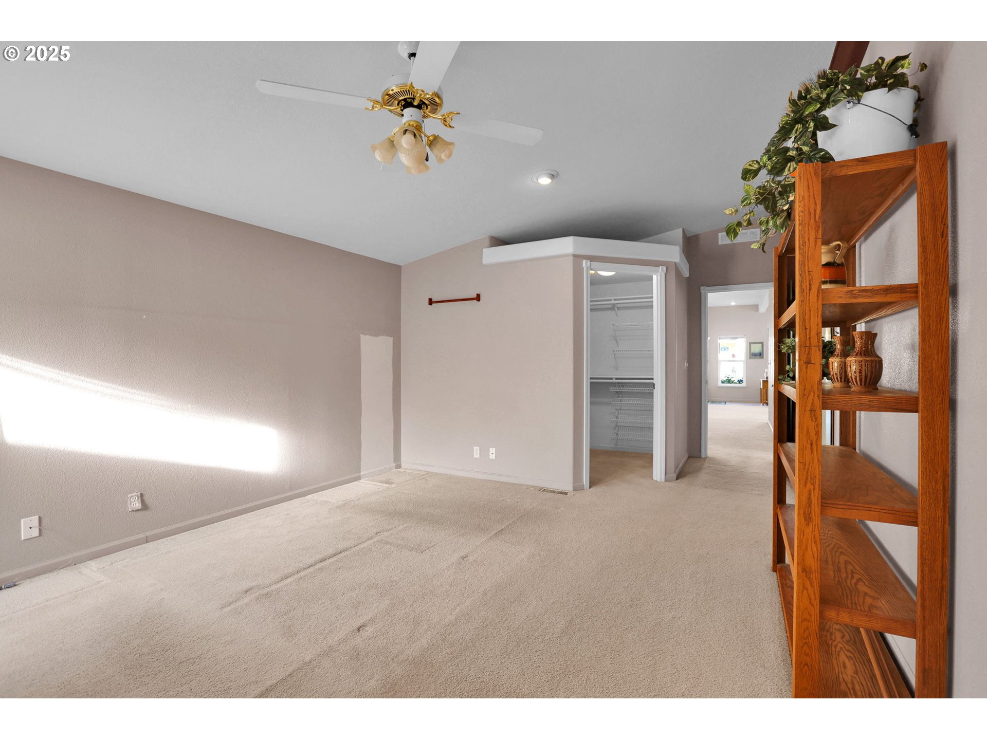 2488 NORTHAMPTON, Eugene, OR, 97404