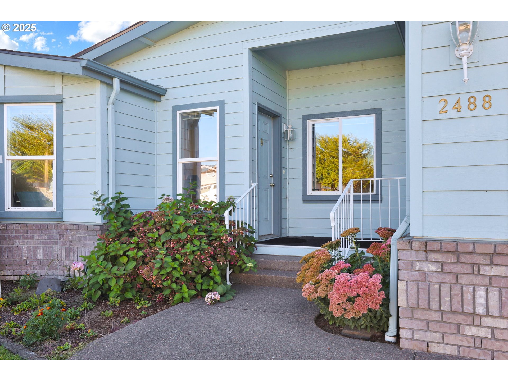 2488 NORTHAMPTON, Eugene, OR, 97404