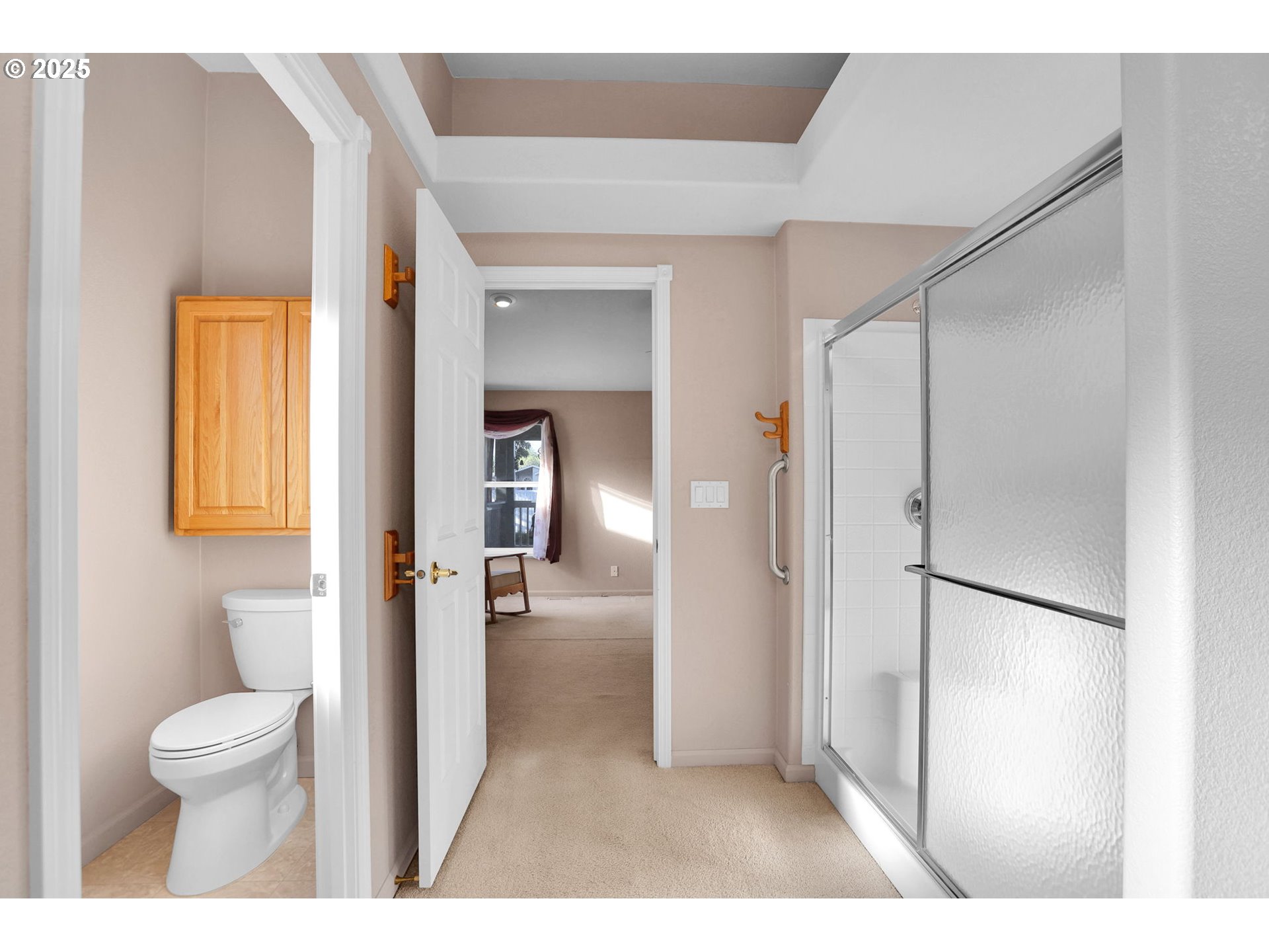 2488 NORTHAMPTON, Eugene, OR, 97404