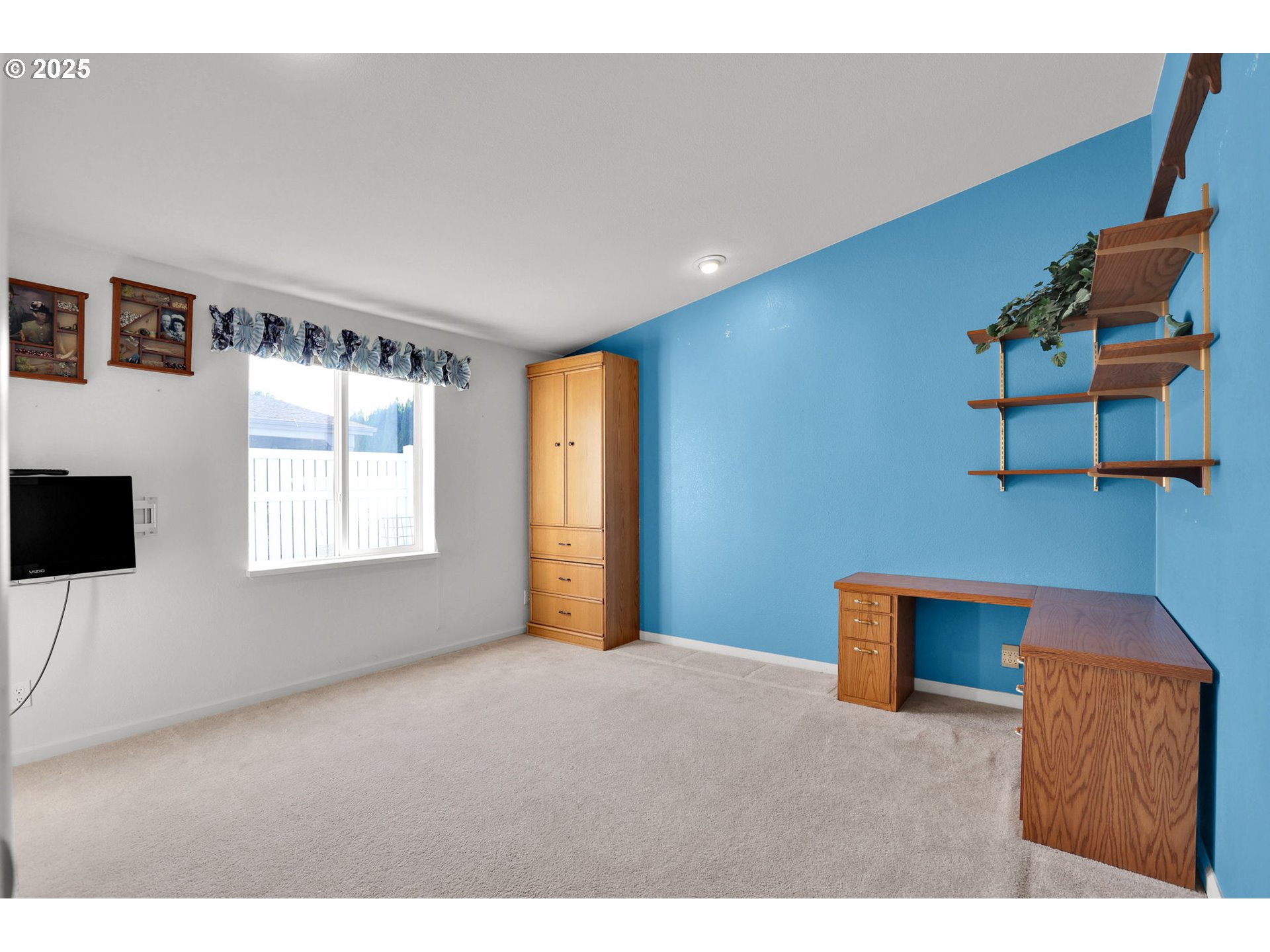 2488 NORTHAMPTON, Eugene, OR, 97404