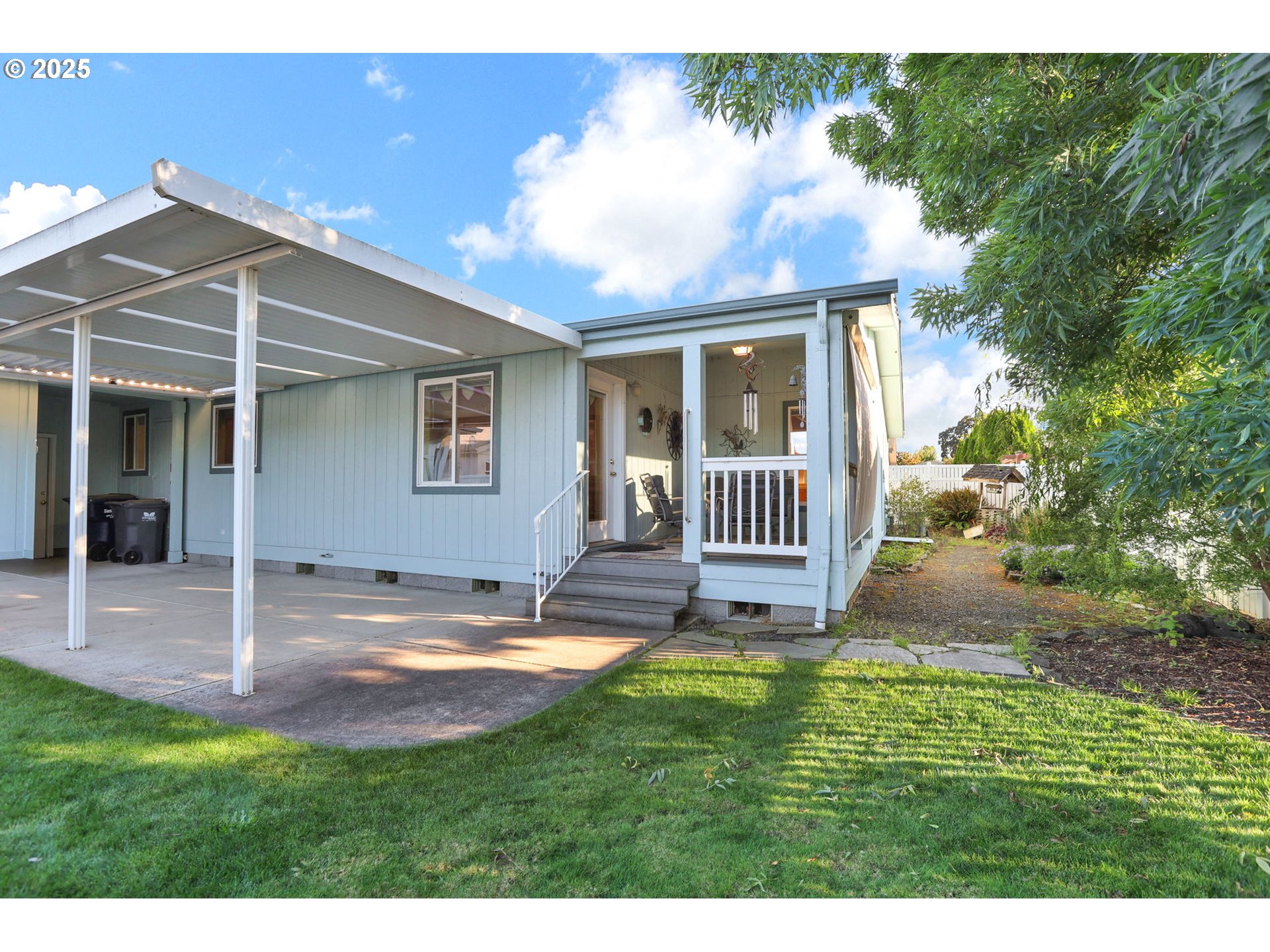 2488 NORTHAMPTON, Eugene, OR, 97404