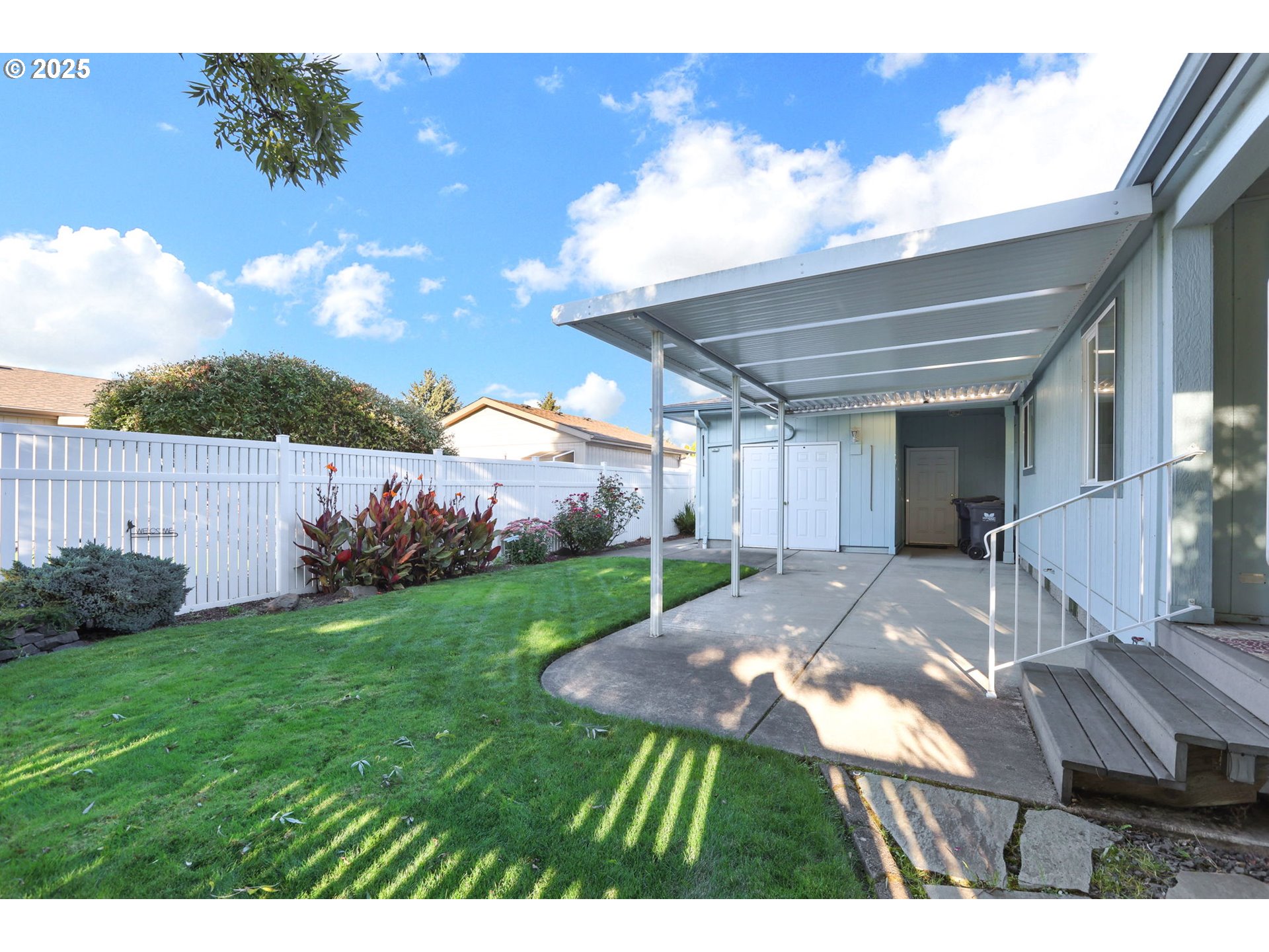 2488 NORTHAMPTON, Eugene, OR, 97404