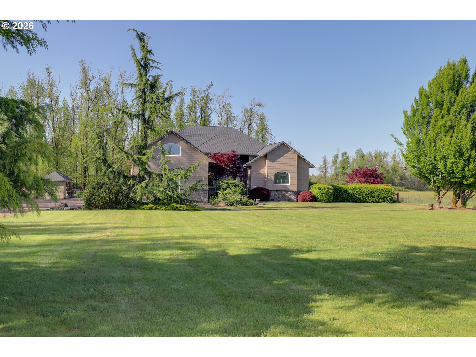 <p>Featured Properties</p>
