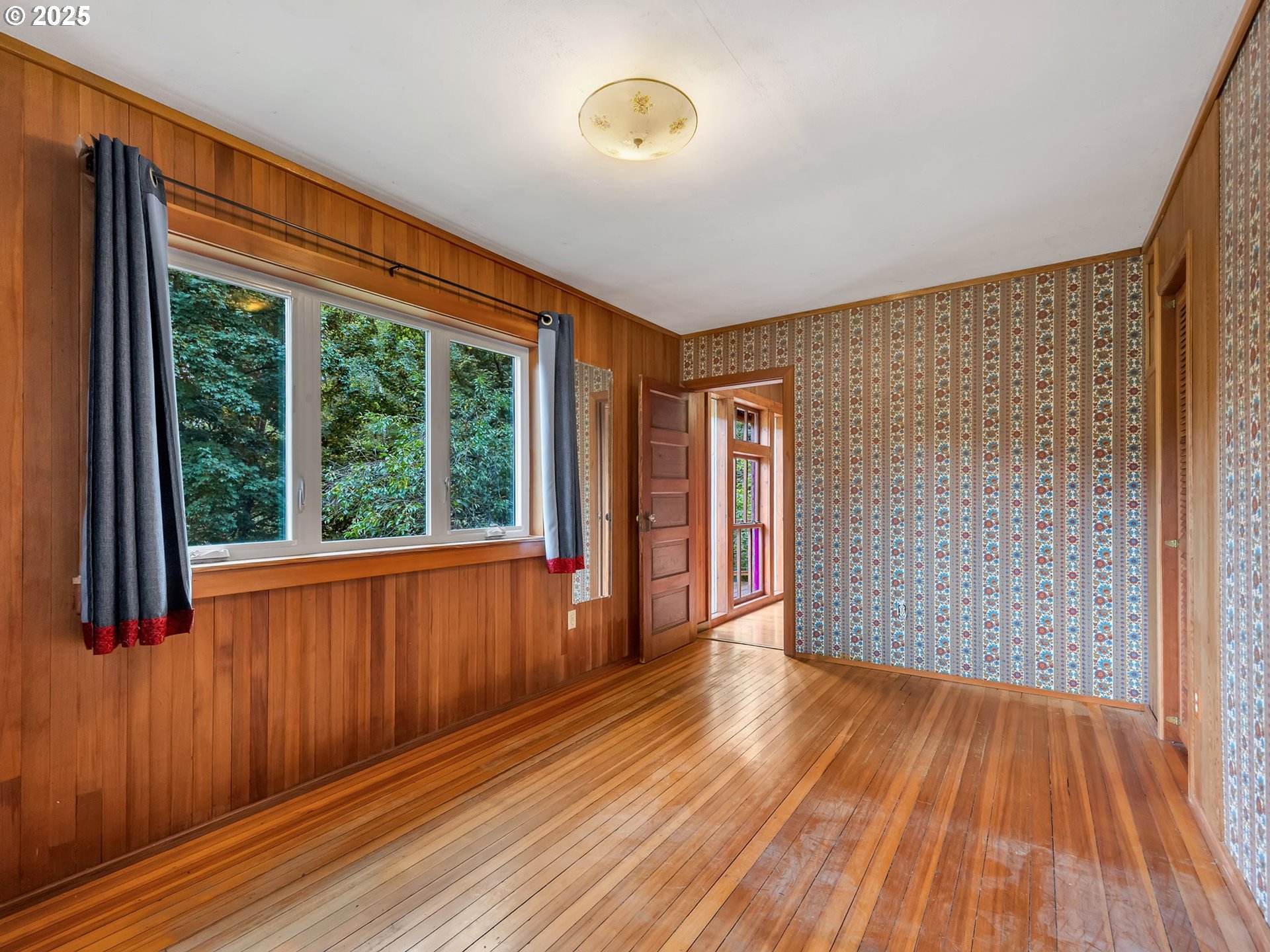 44072 Anderson LN, Astoria, OR, 97103