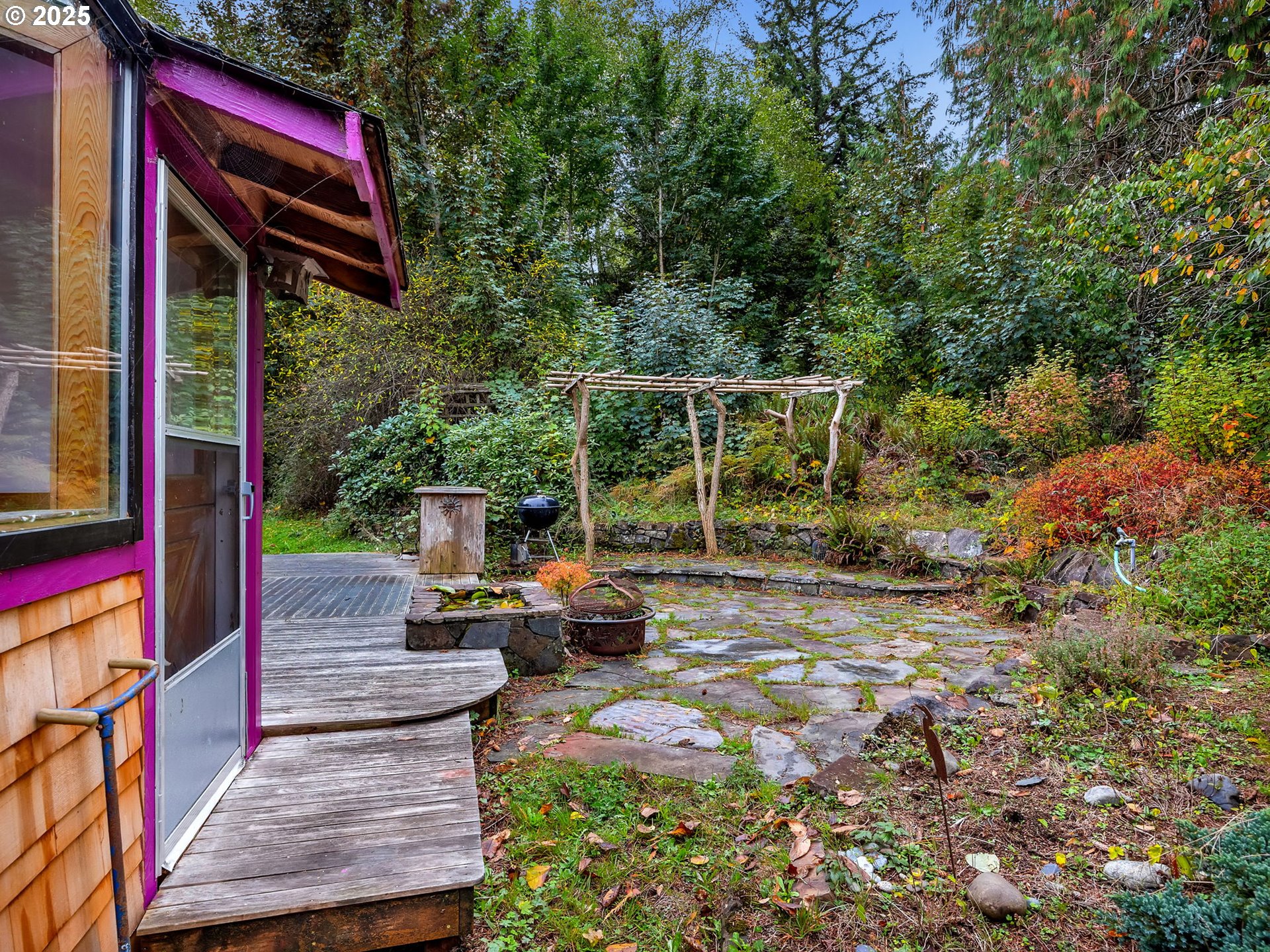 44072 Anderson LN, Astoria, OR, 97103