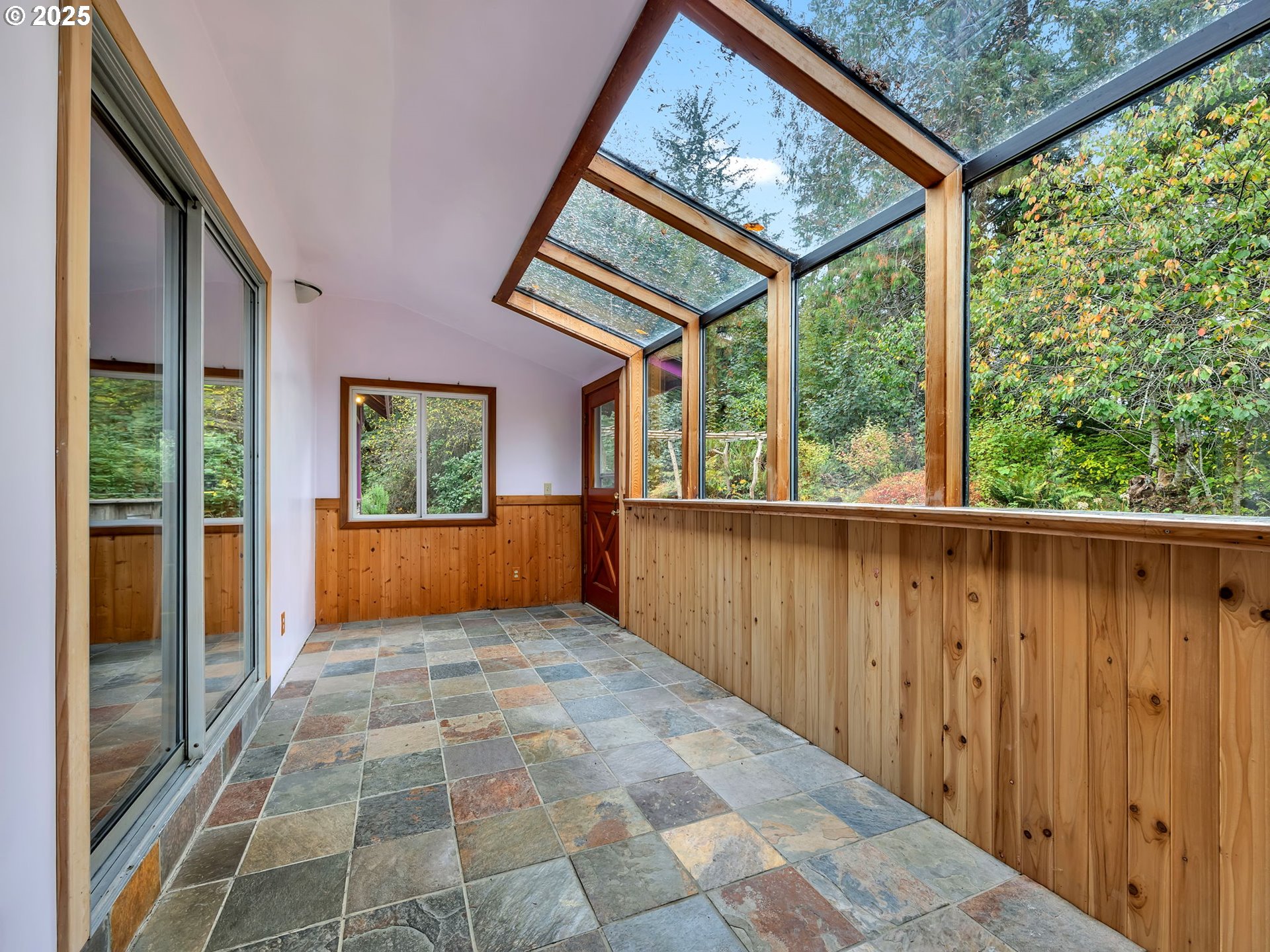 44072 Anderson LN, Astoria, OR, 97103