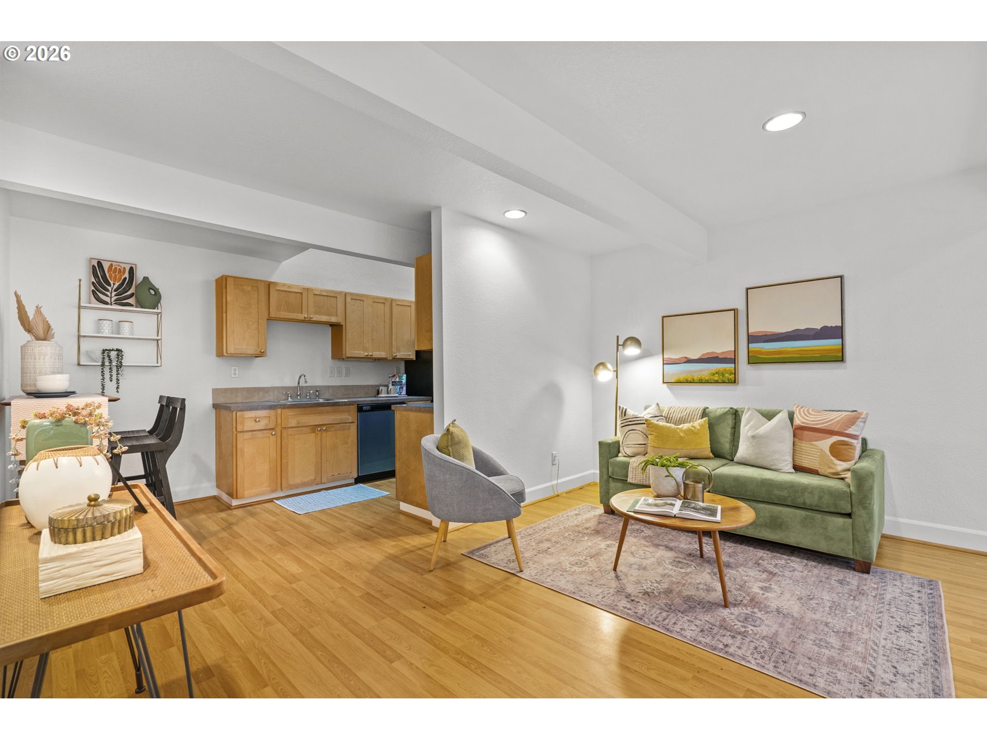 Photo #12: 606987287 Listing: Photo #12