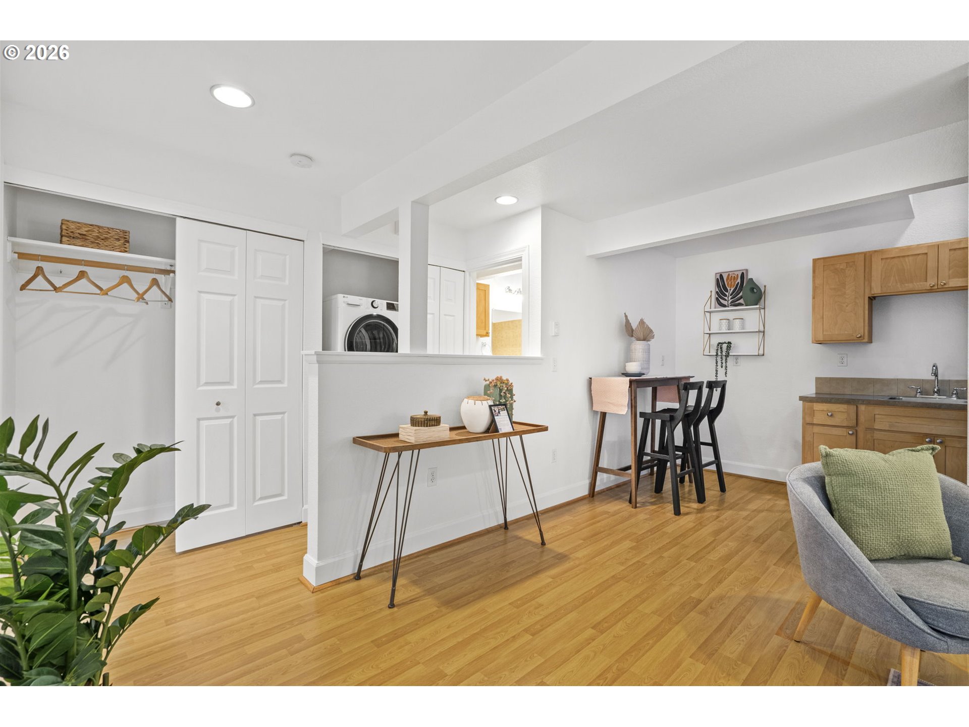 Photo #17: 606987287 Listing: Photo #17