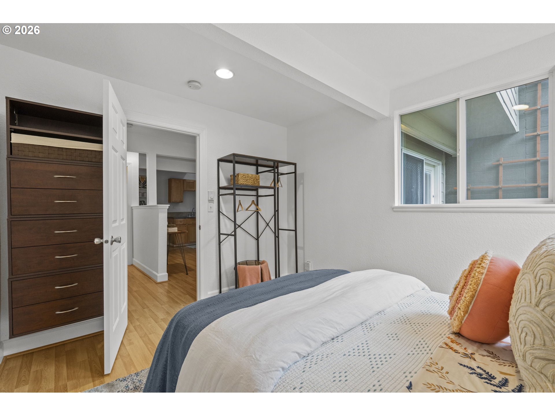 Photo #27: 606987287 Listing: Photo #27