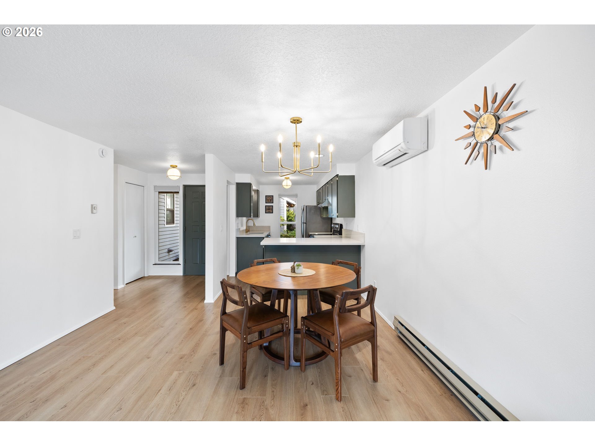 Photo #5: 607747174 Listing: Photo #5