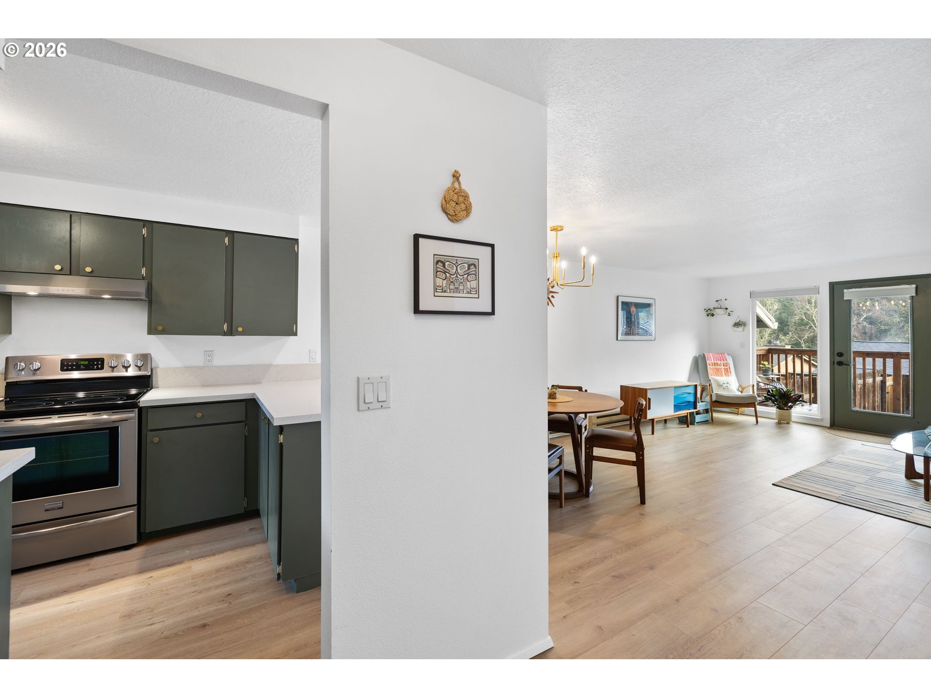 Photo #28: 607747174 Listing: Photo #28