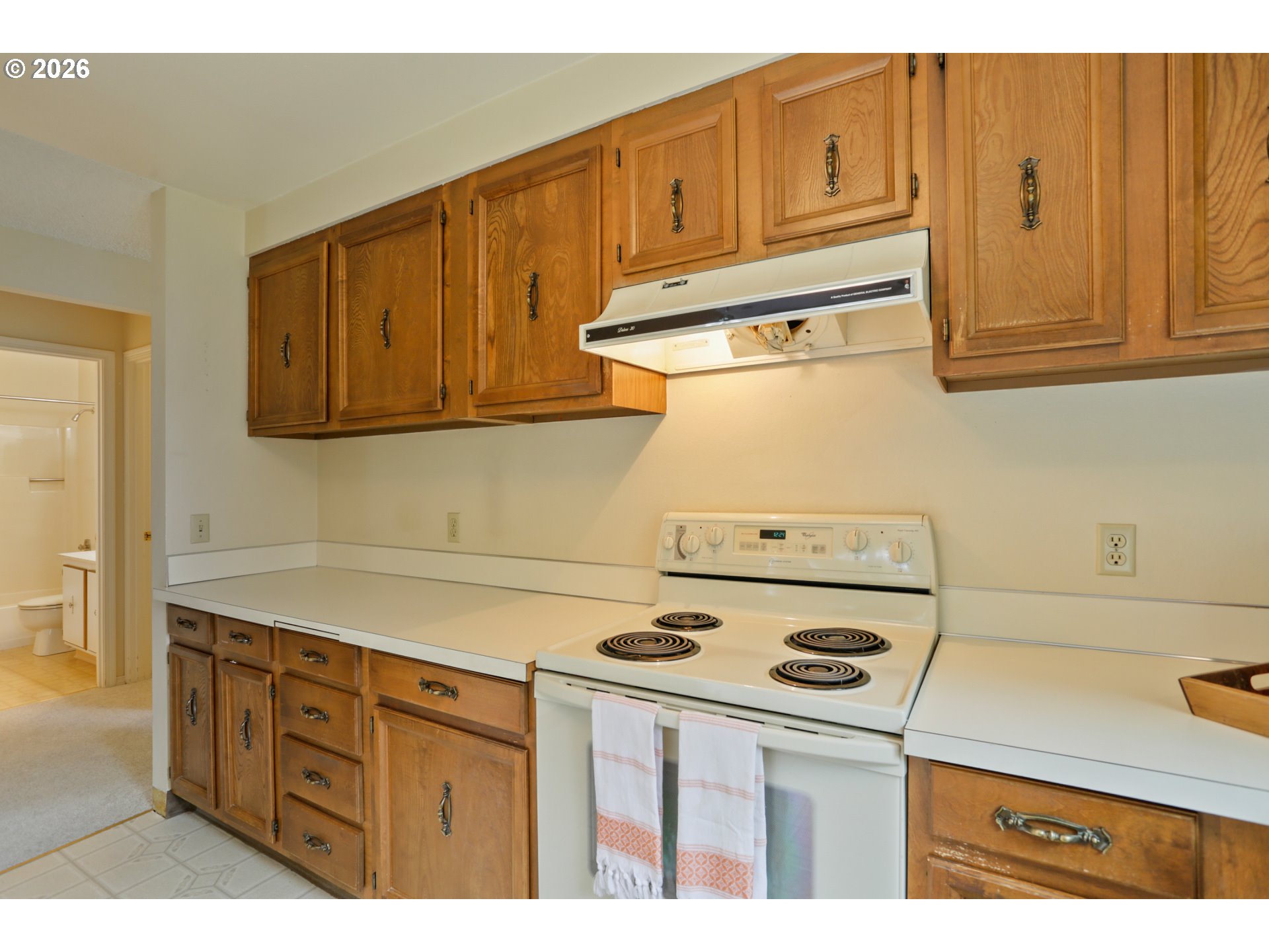 Photo #11: 608207593 Listing: Photo #11