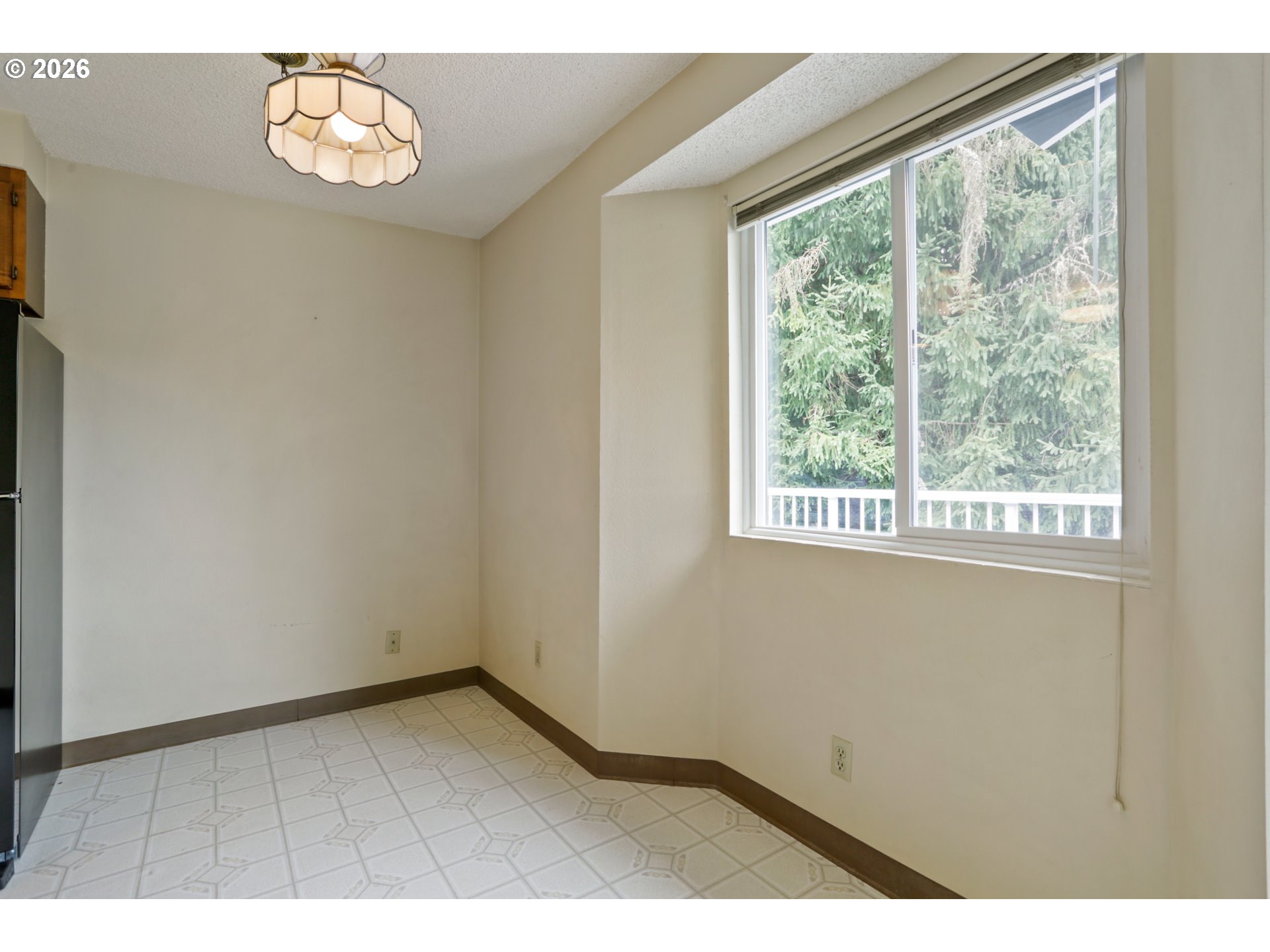 Photo #12: 608207593 Listing: Photo #12