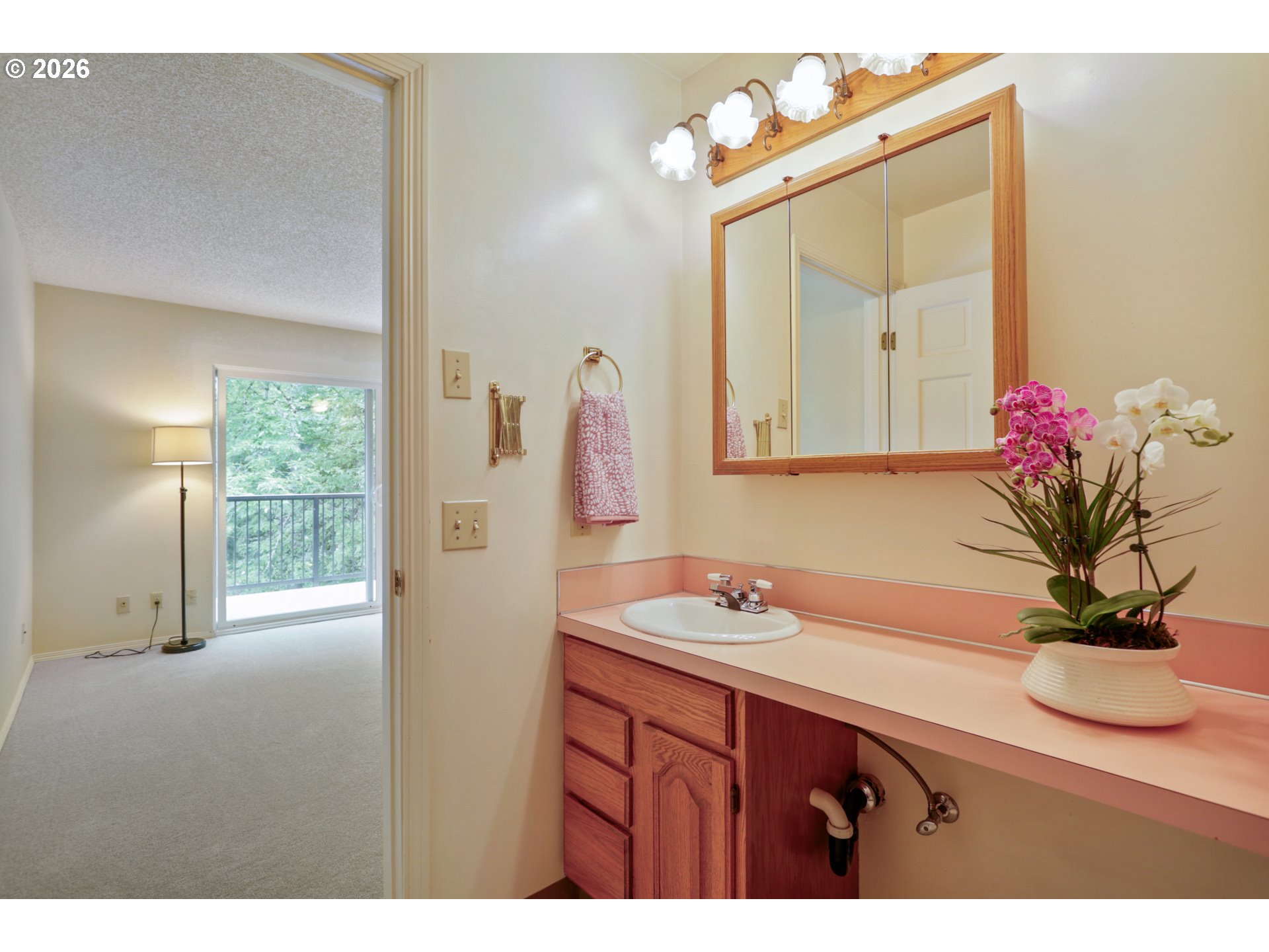 Photo #19: 608207593 Listing: Photo #19