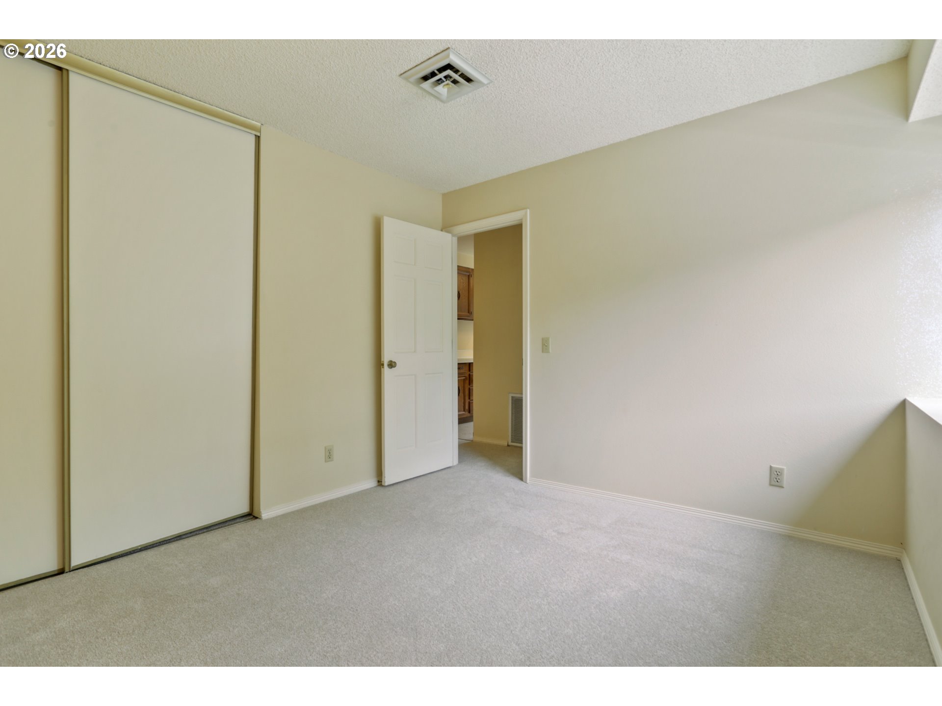 Photo #22: 608207593 Listing: Photo #22