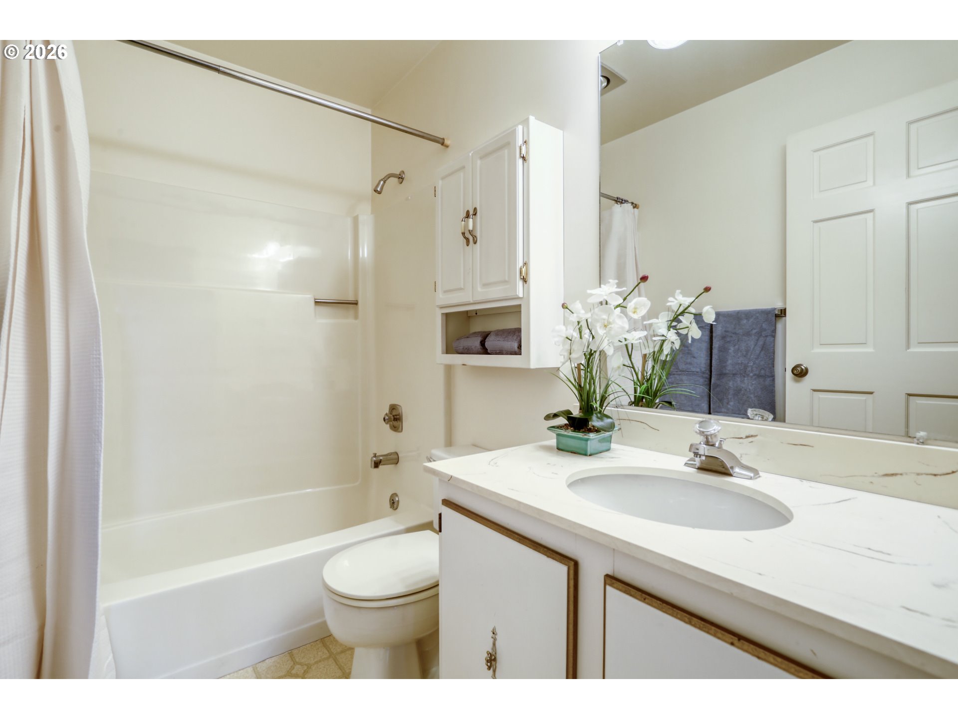 Photo #23: 608207593 Listing: Photo #23