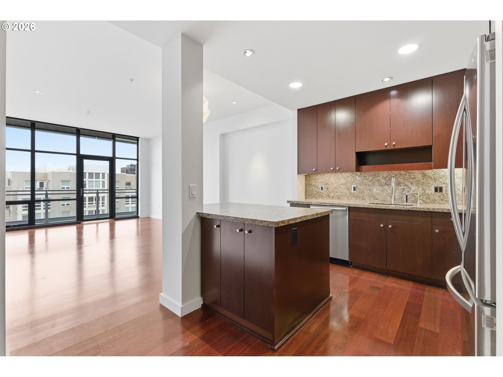 Photo #12: 608419189 Listing: Photo #12