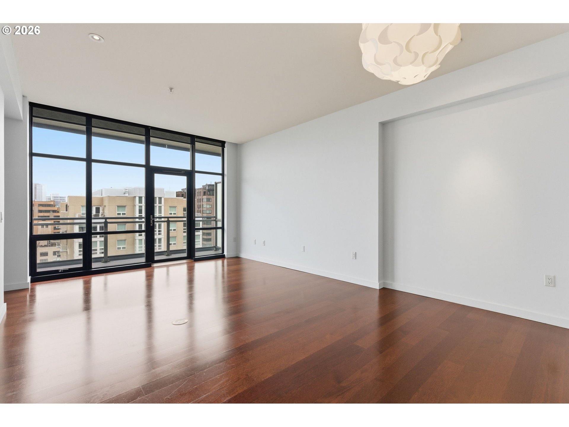 Photo #15: 608419189 Listing: Photo #15