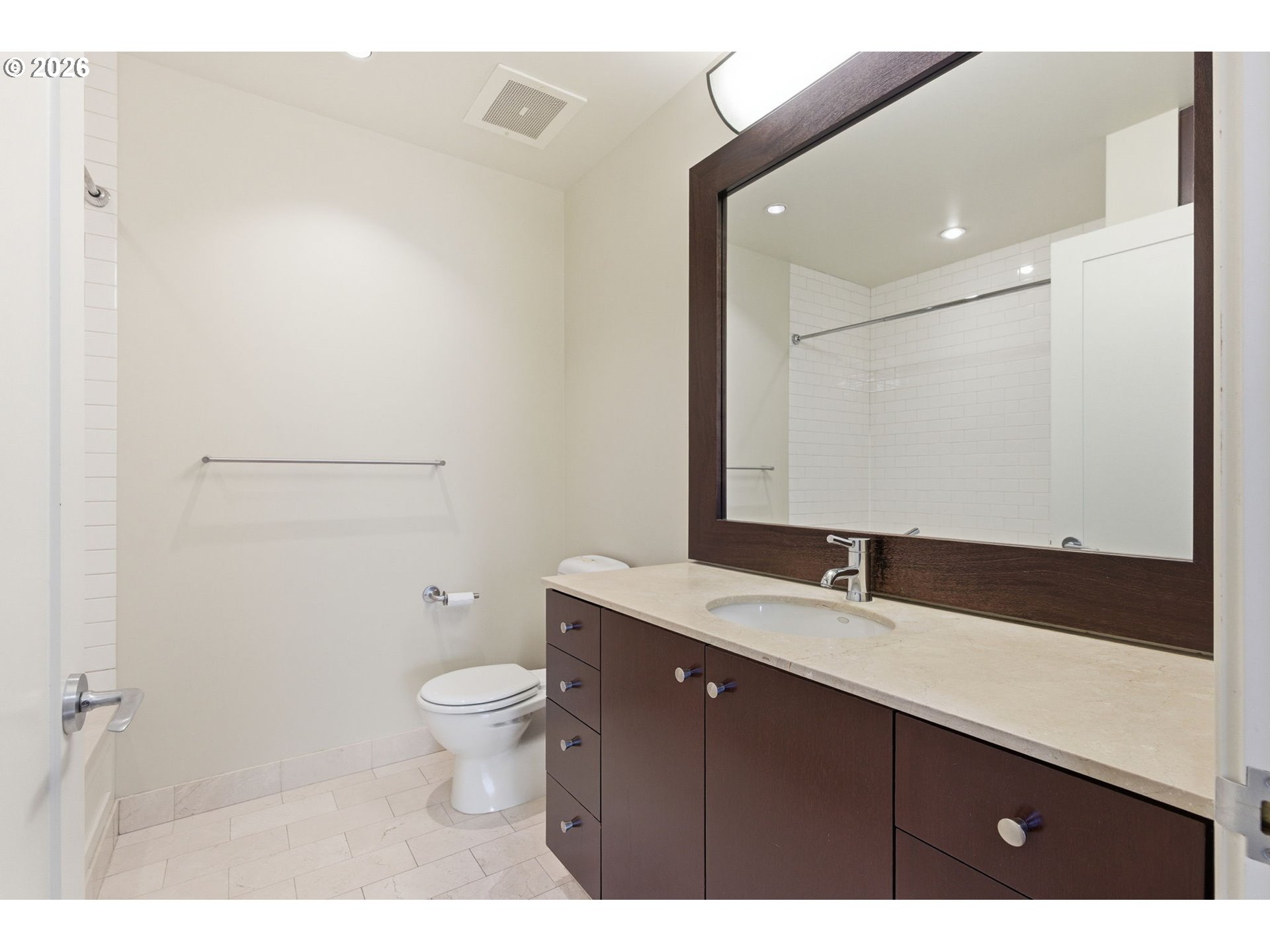 Photo #30: 608419189 Listing: Photo #30