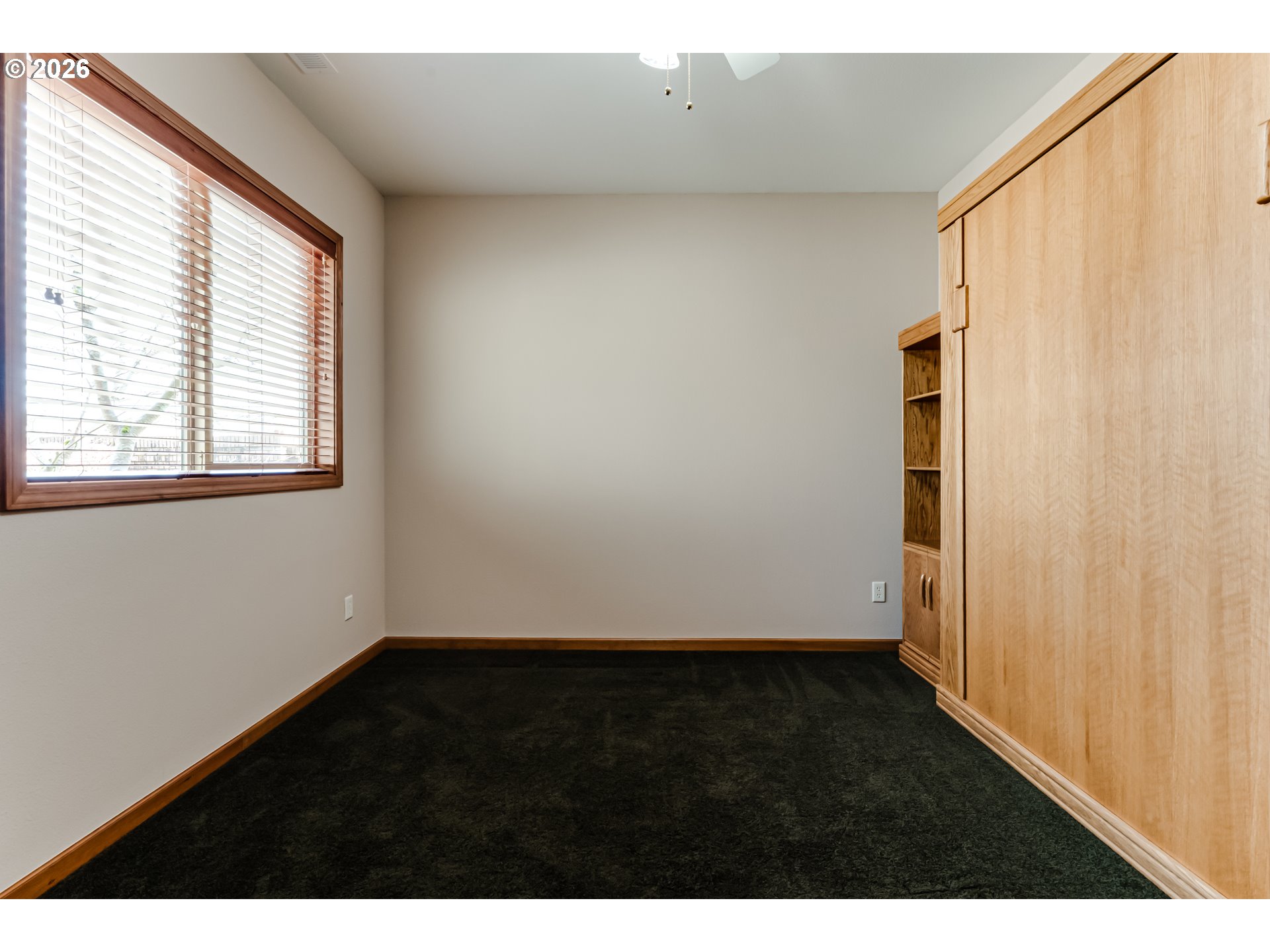 2099 LAKE SHORE DR, Eugene, OR, 97408