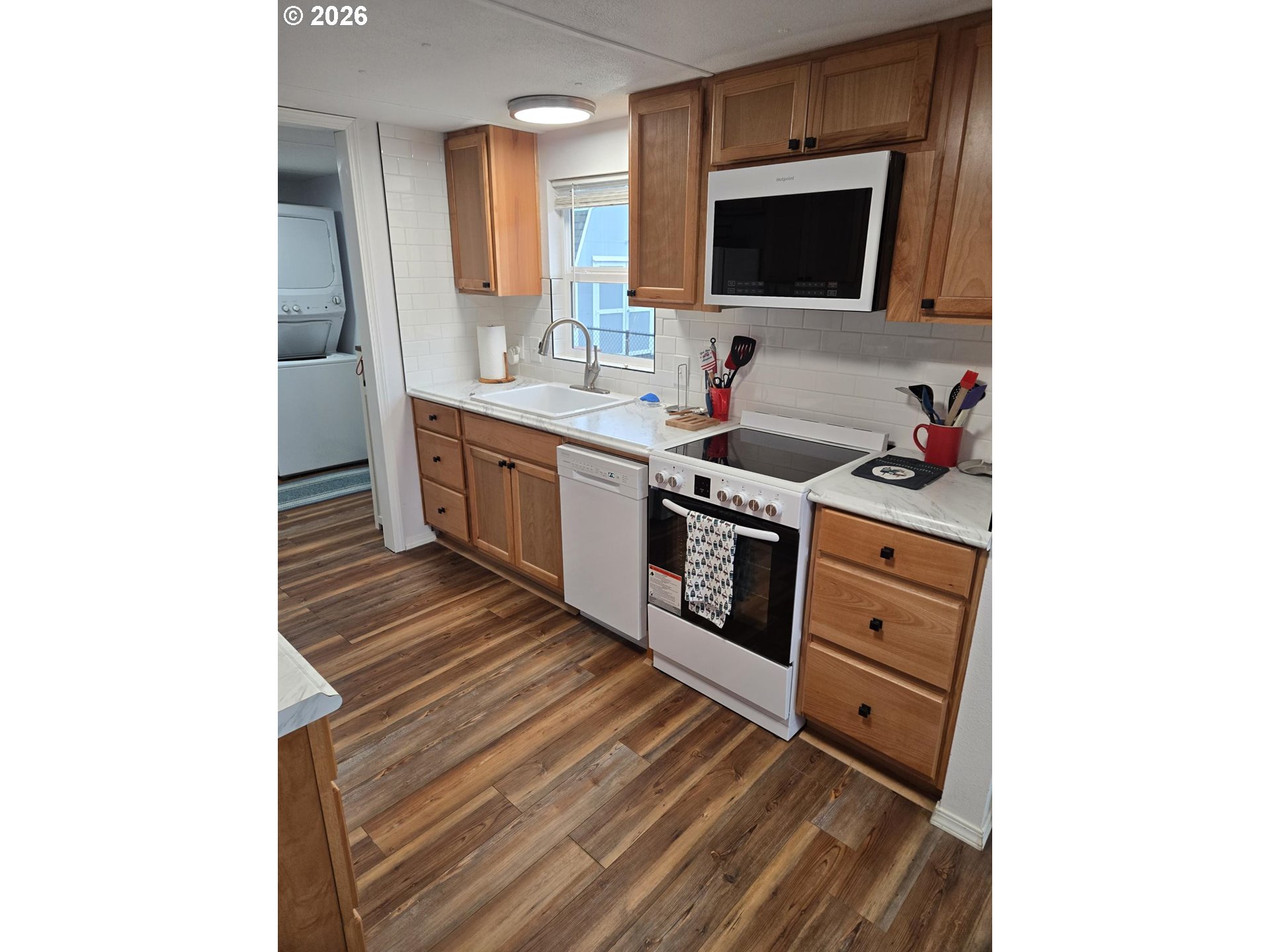624 S S Dolphin ST, Rockaway Beach, OR, 97136