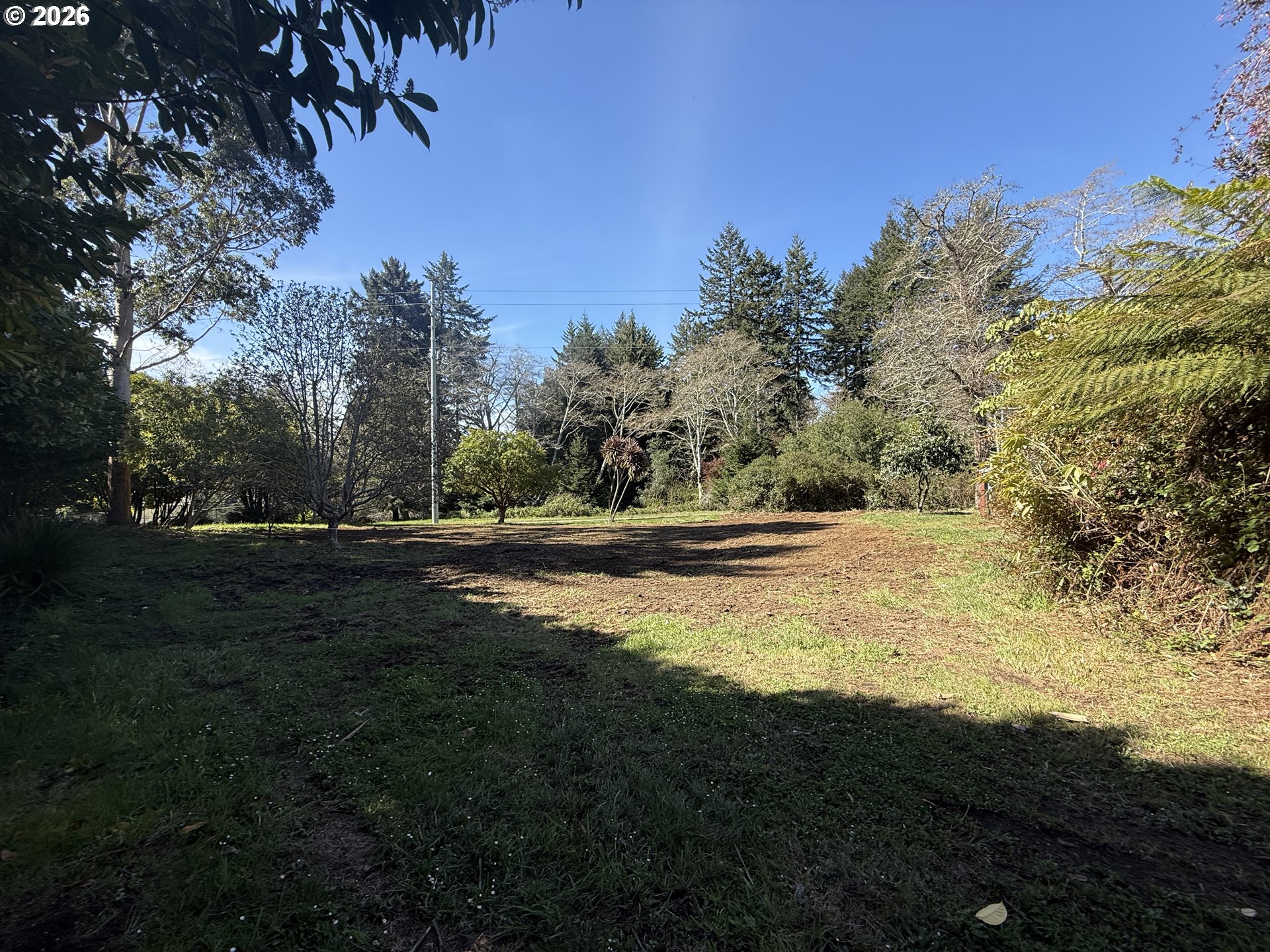 1300 HAMPTON RD, Brookings, OR, 97415