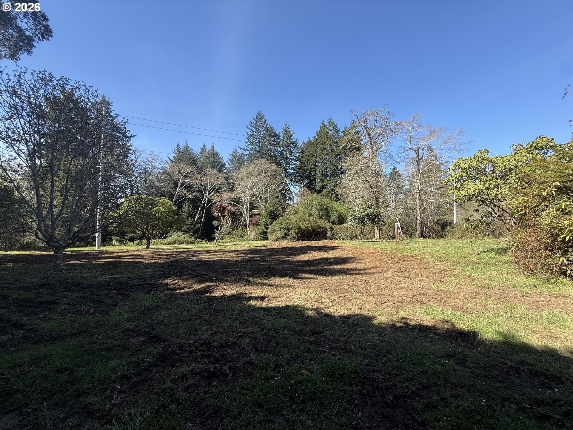 1300 HAMPTON RD, Brookings, OR, 97415