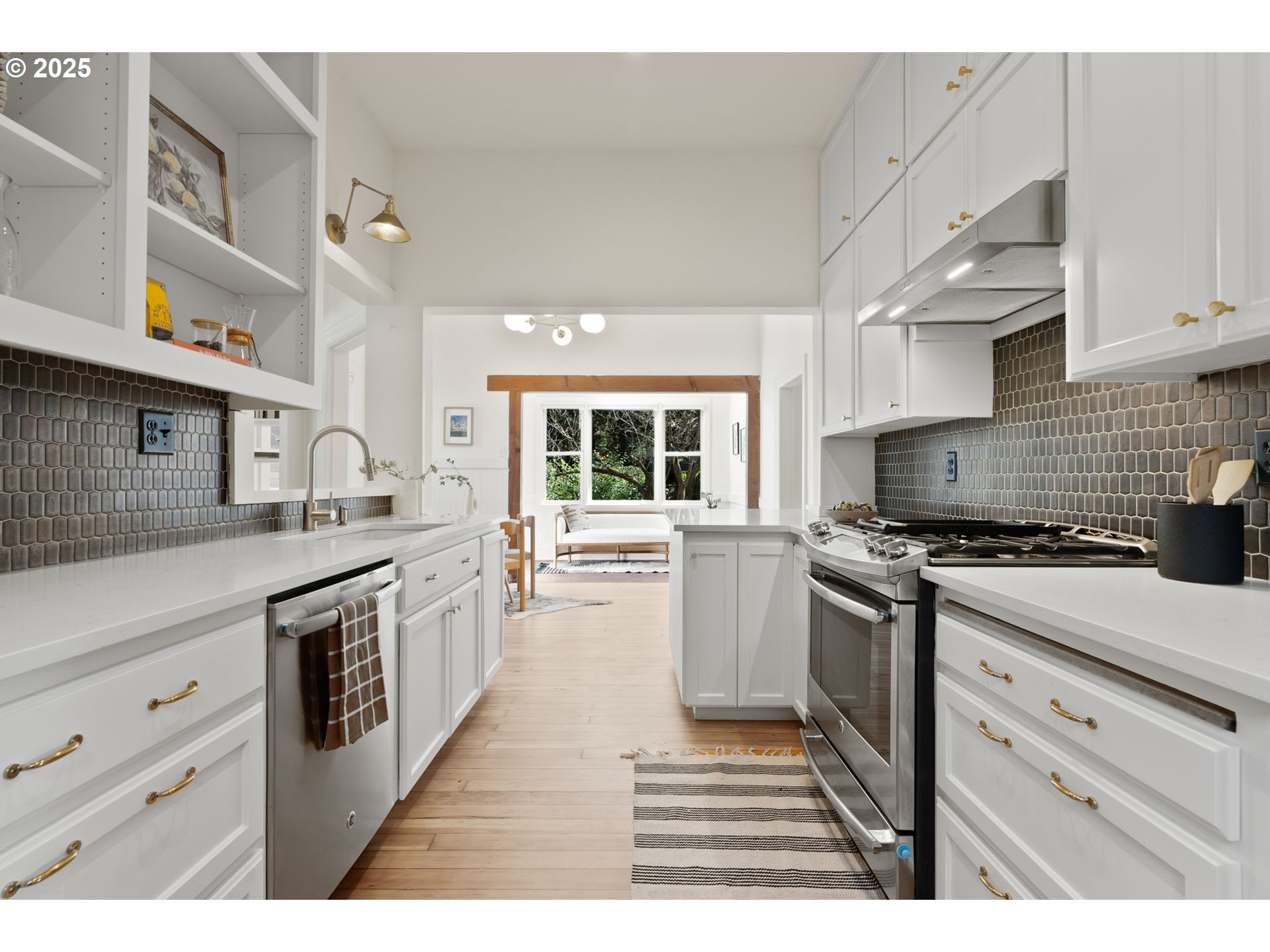 1912 NE 11TH AVE, Portland, OR, 97212