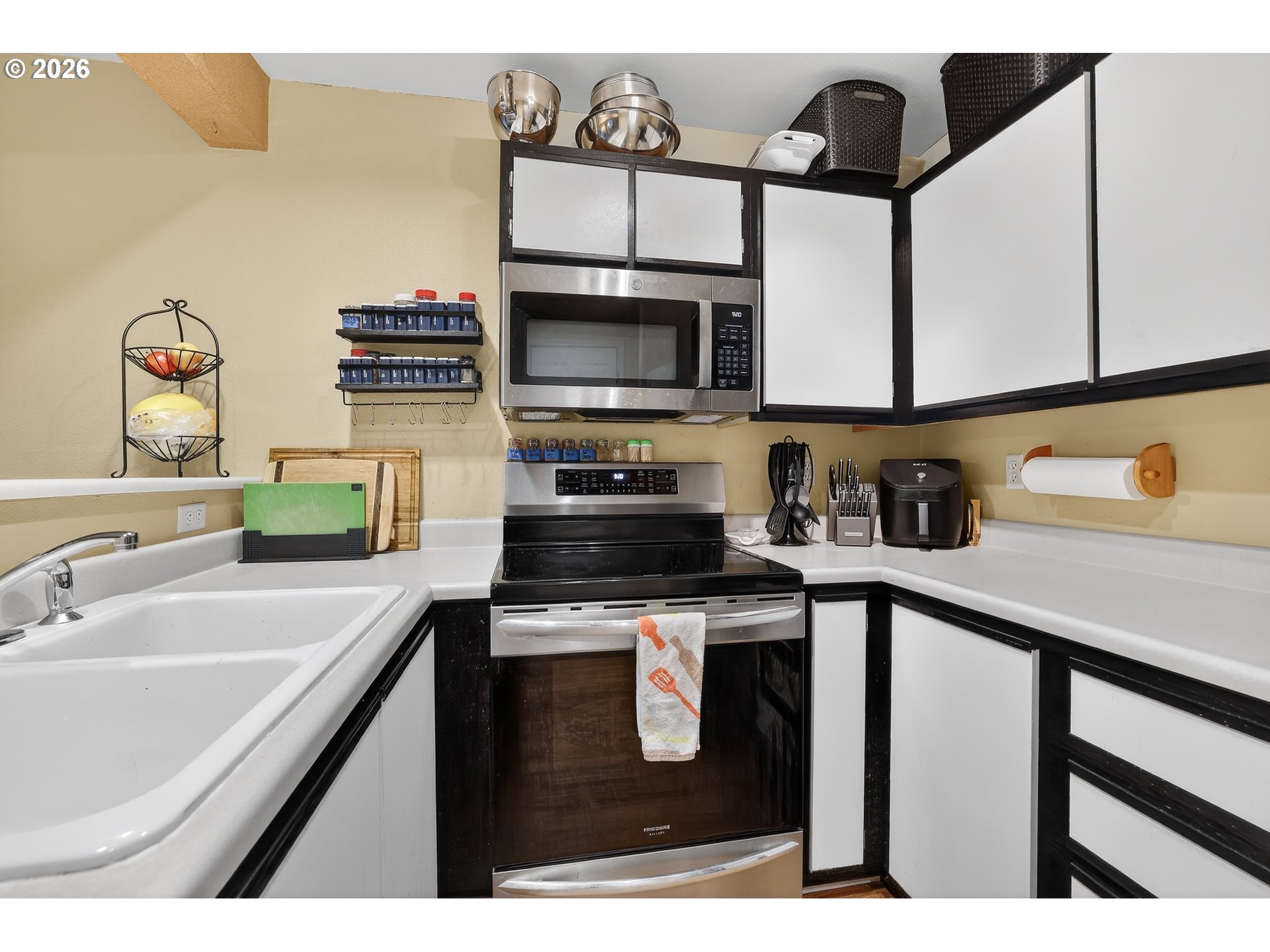 Photo #9: 610115008 Listing: Photo #9