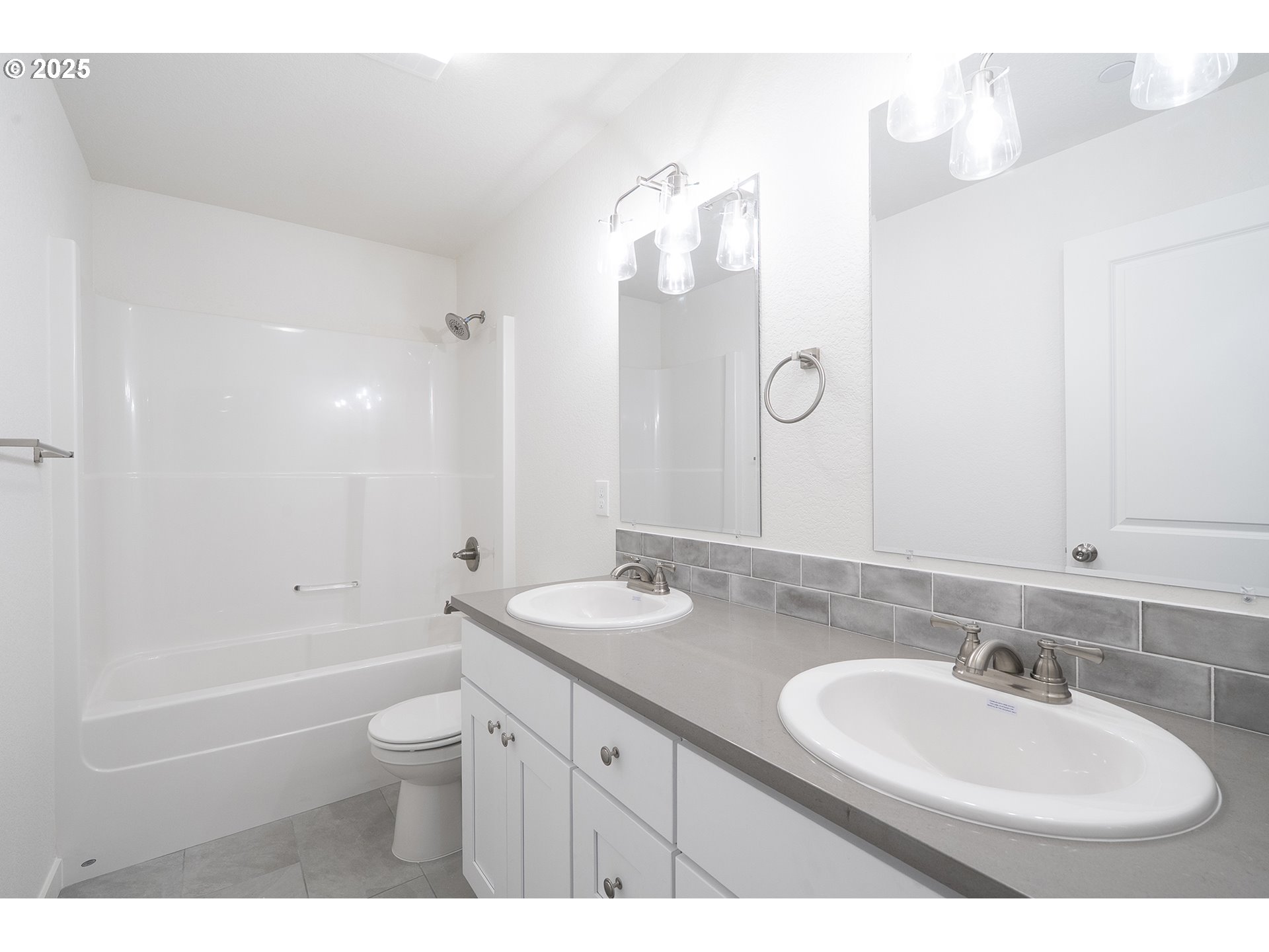 Photo #11: 610227350 Listing: Photo #11