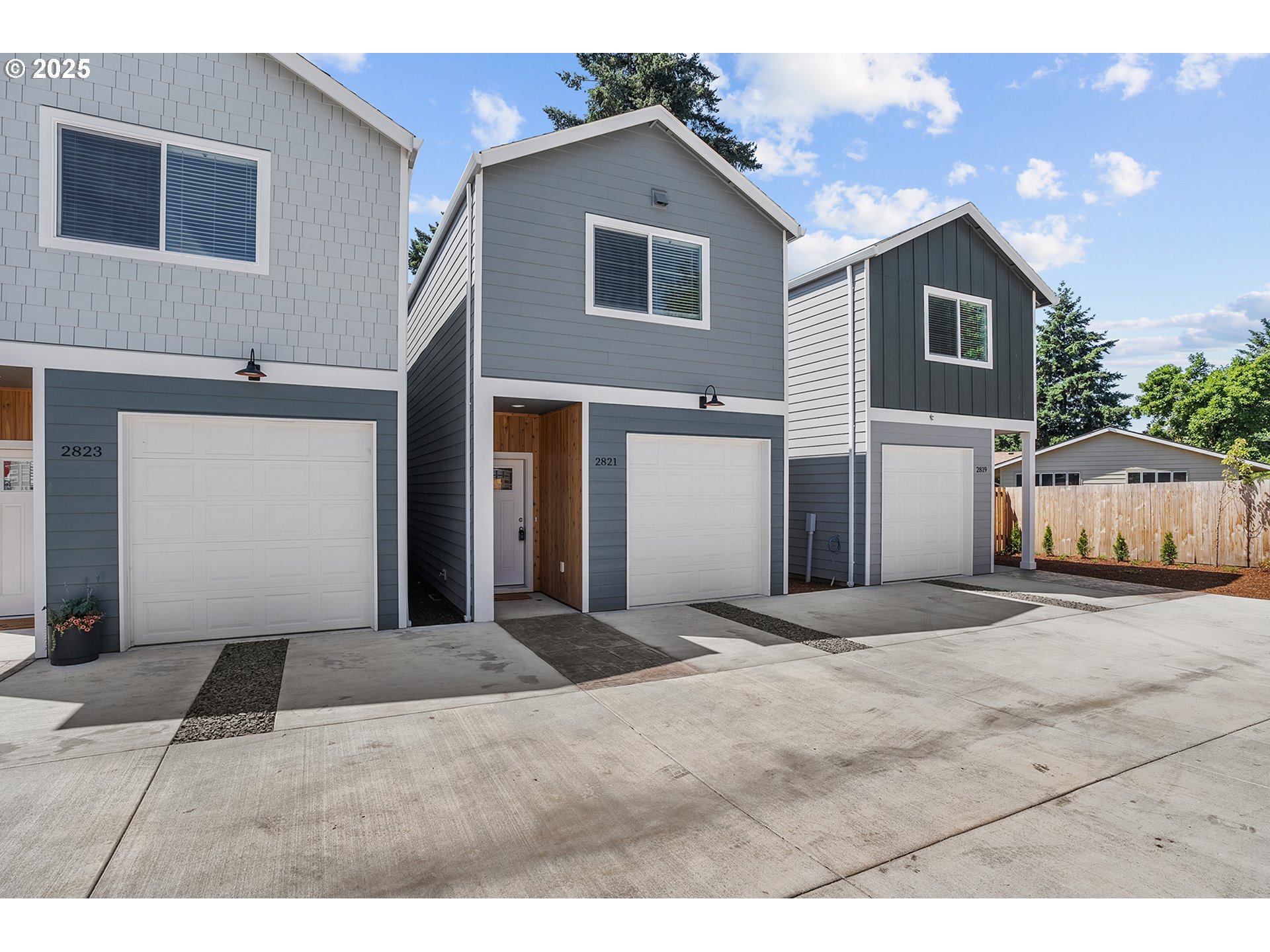 Photo #2: 610227350 Listing 