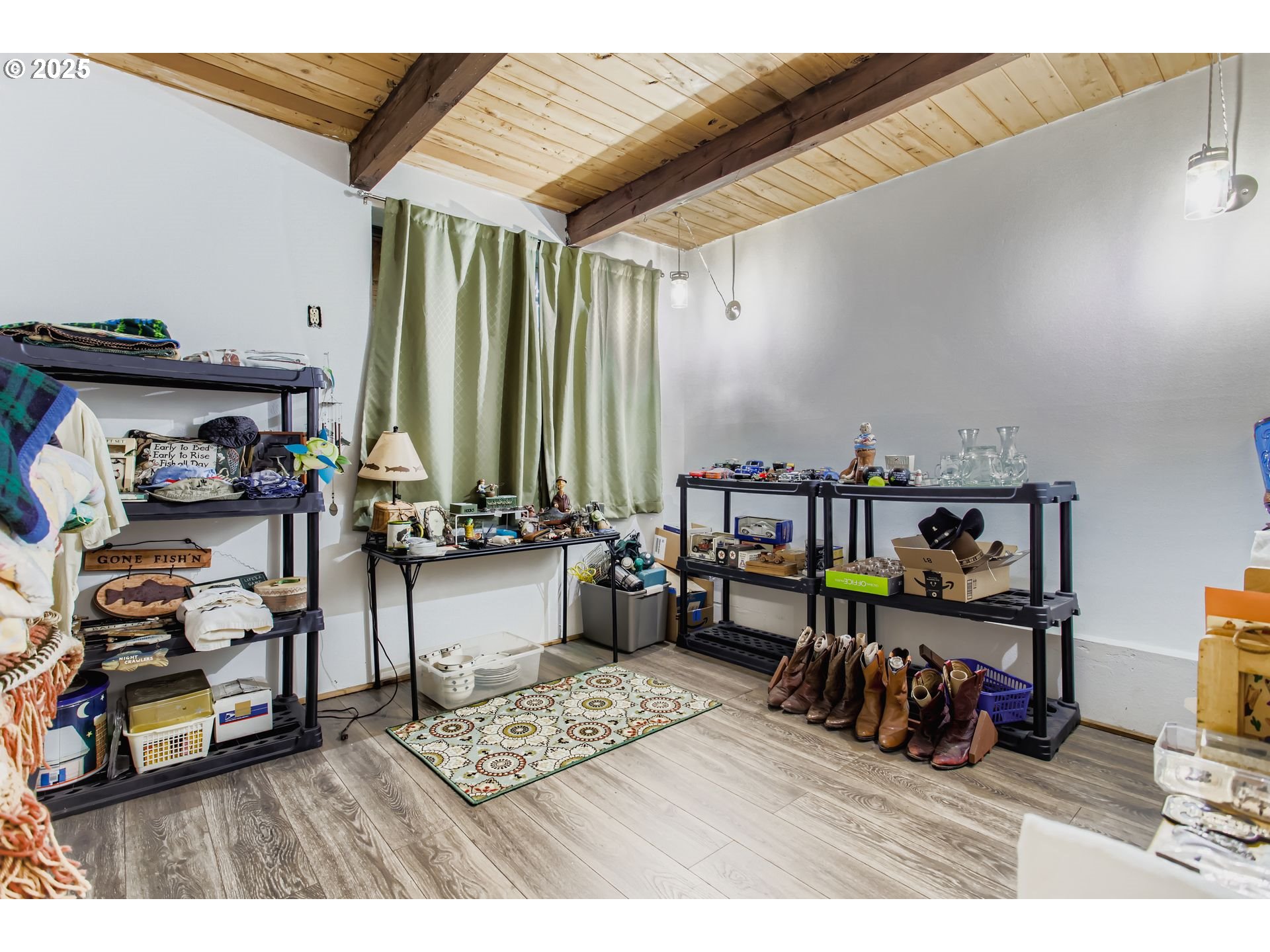 4201 CHILDS RD, Lake Oswego, OR, 97034