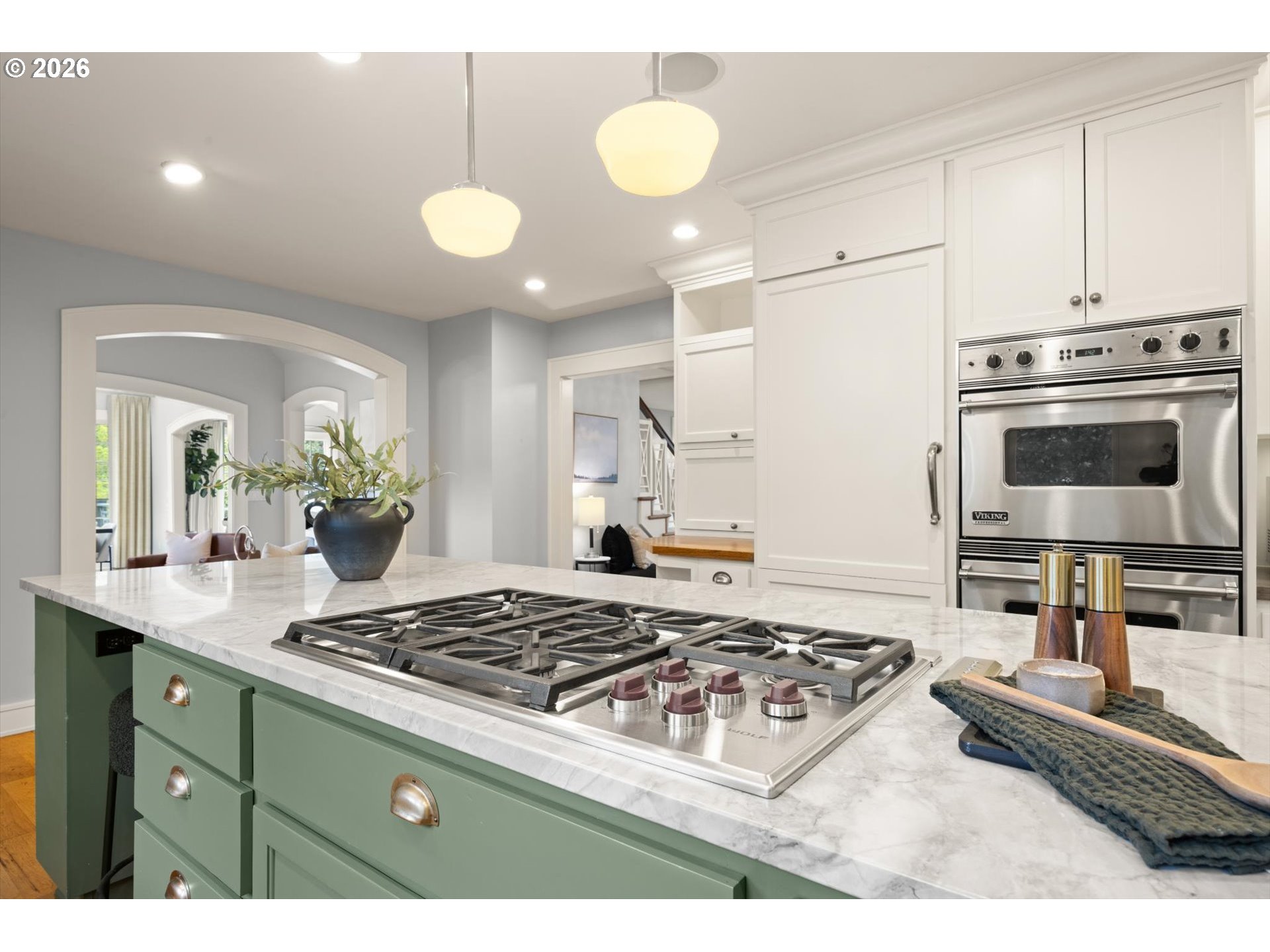 4368 LAKEVIEW BLVD, Lake Oswego, OR, 97035