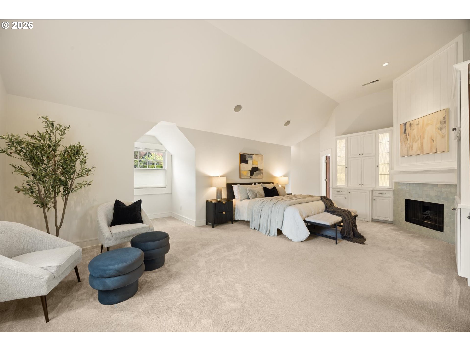 4368 LAKEVIEW BLVD, Lake Oswego, OR, 97035