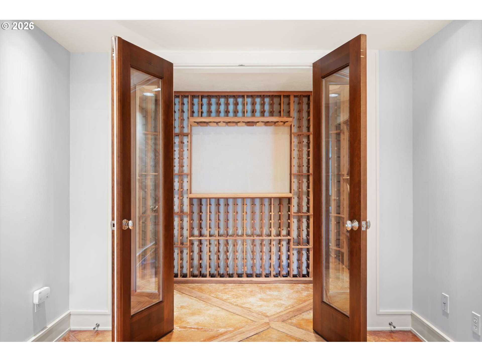 4368 LAKEVIEW BLVD, Lake Oswego, OR, 97035