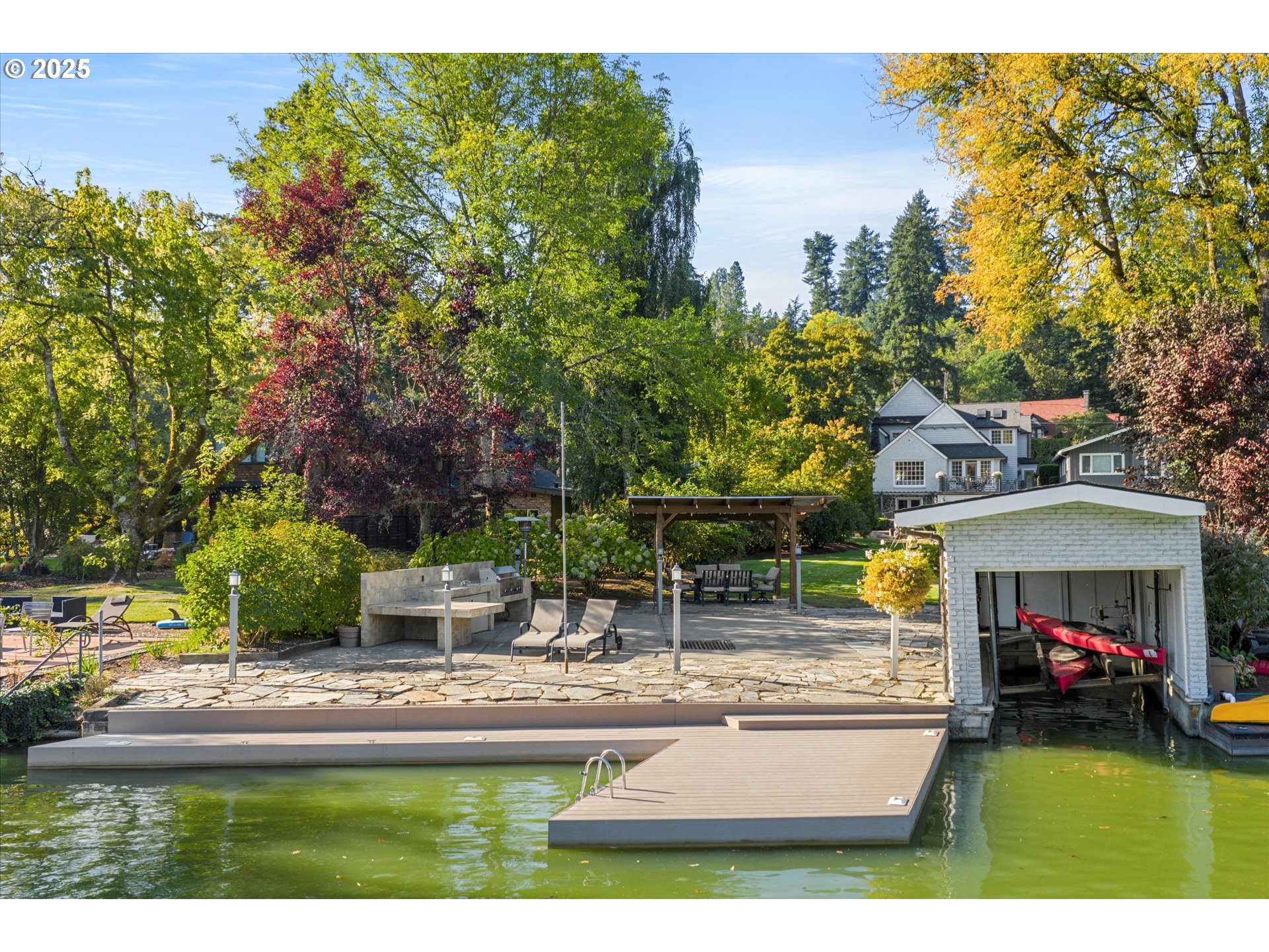 4368 LAKEVIEW BLVD, Lake Oswego, OR, 97035