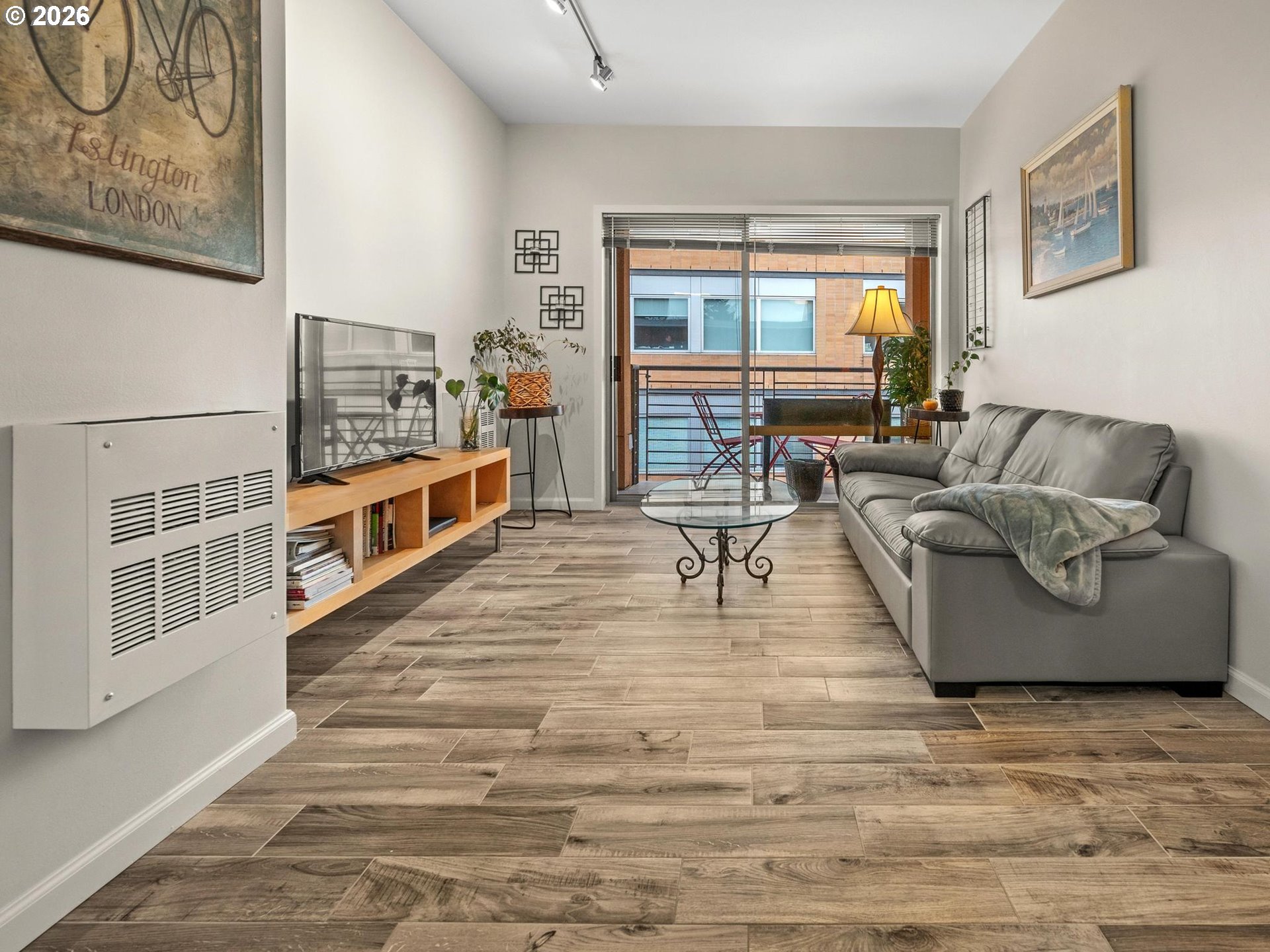 Photo #5: 611298232 Listing: Photo #5