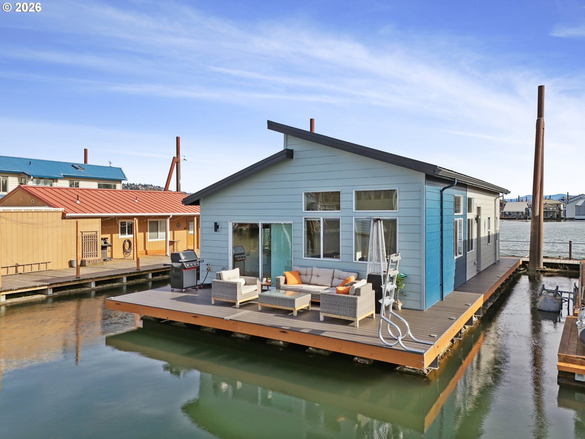 18989 NE Marine DR UNIT A6, Portland, OR, 97230