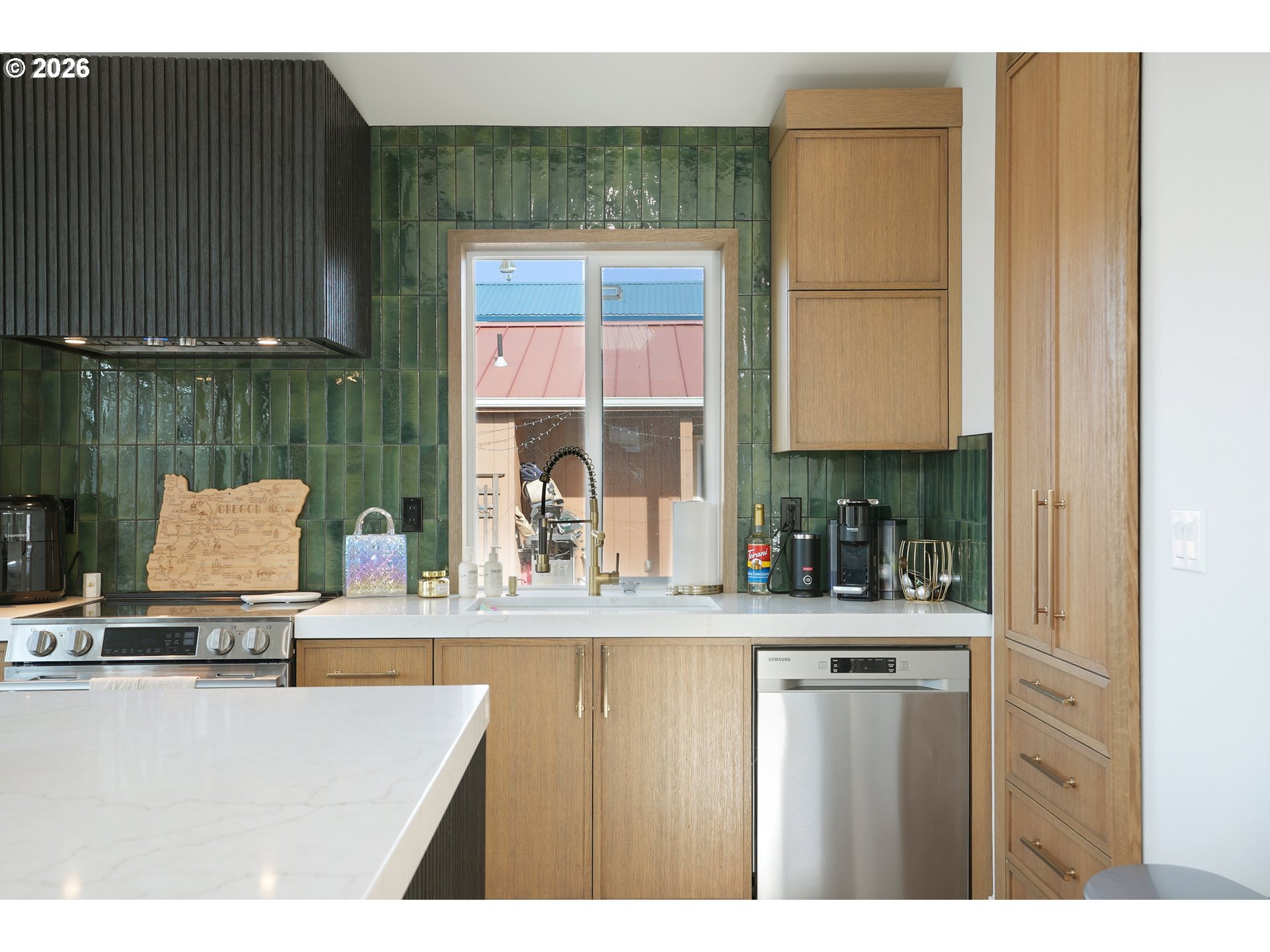 18989 NE Marine DR UNIT A6, Portland, OR, 97230