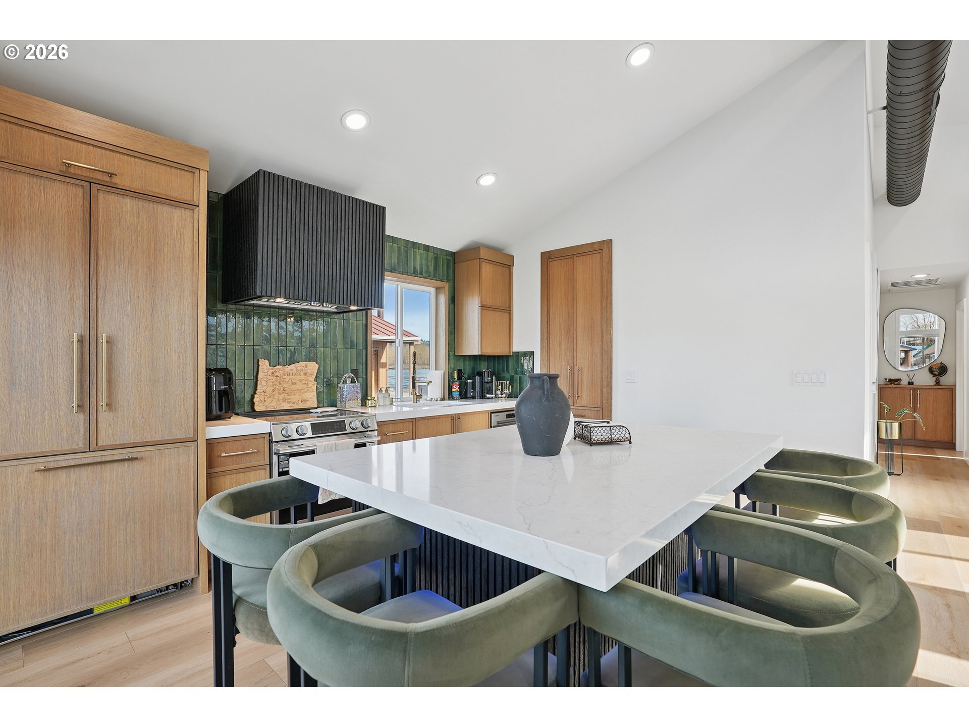 18989 NE Marine DR UNIT A6, Portland, OR, 97230