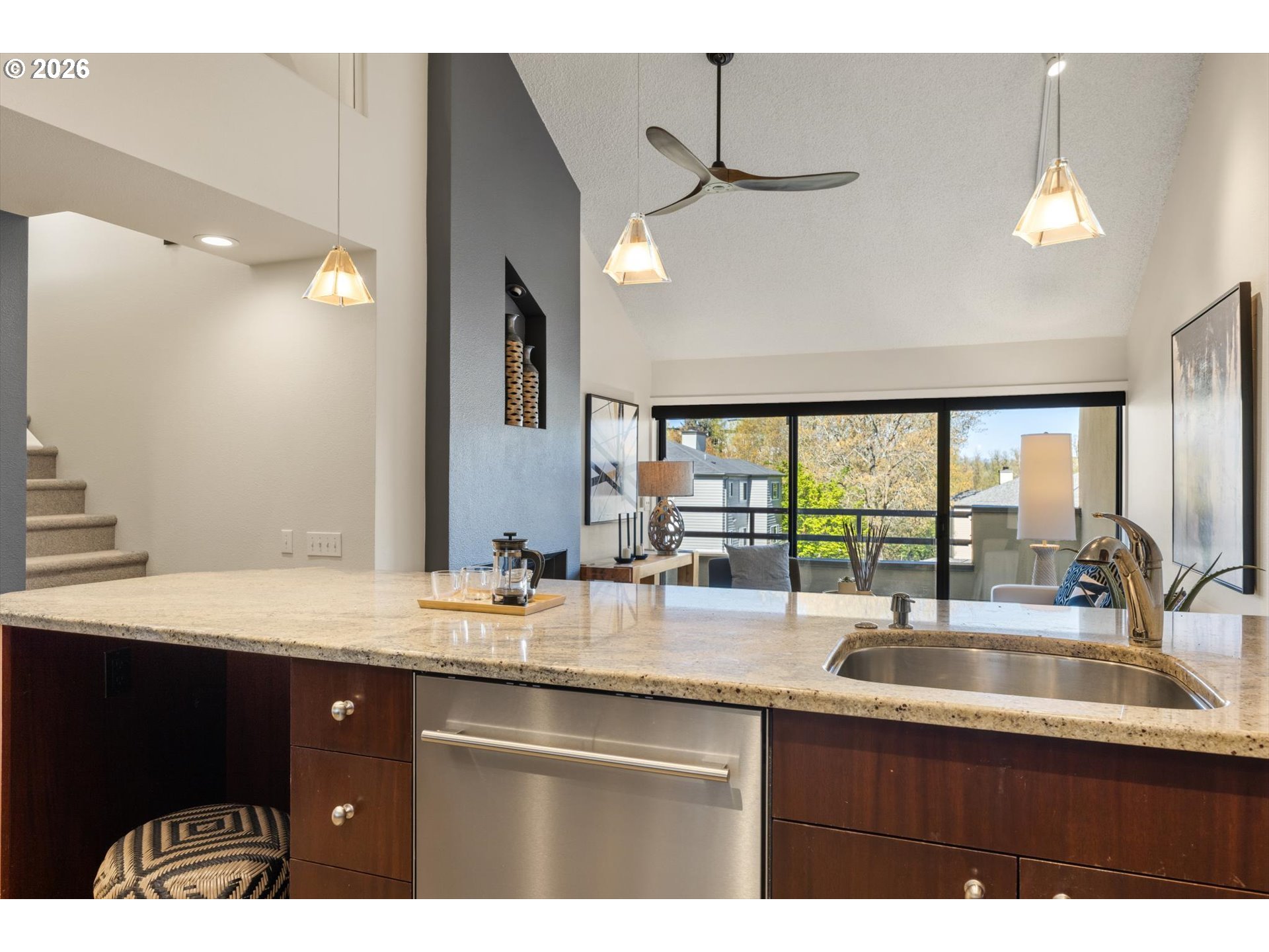 Photo #8: 611760283 Listing: Photo #8