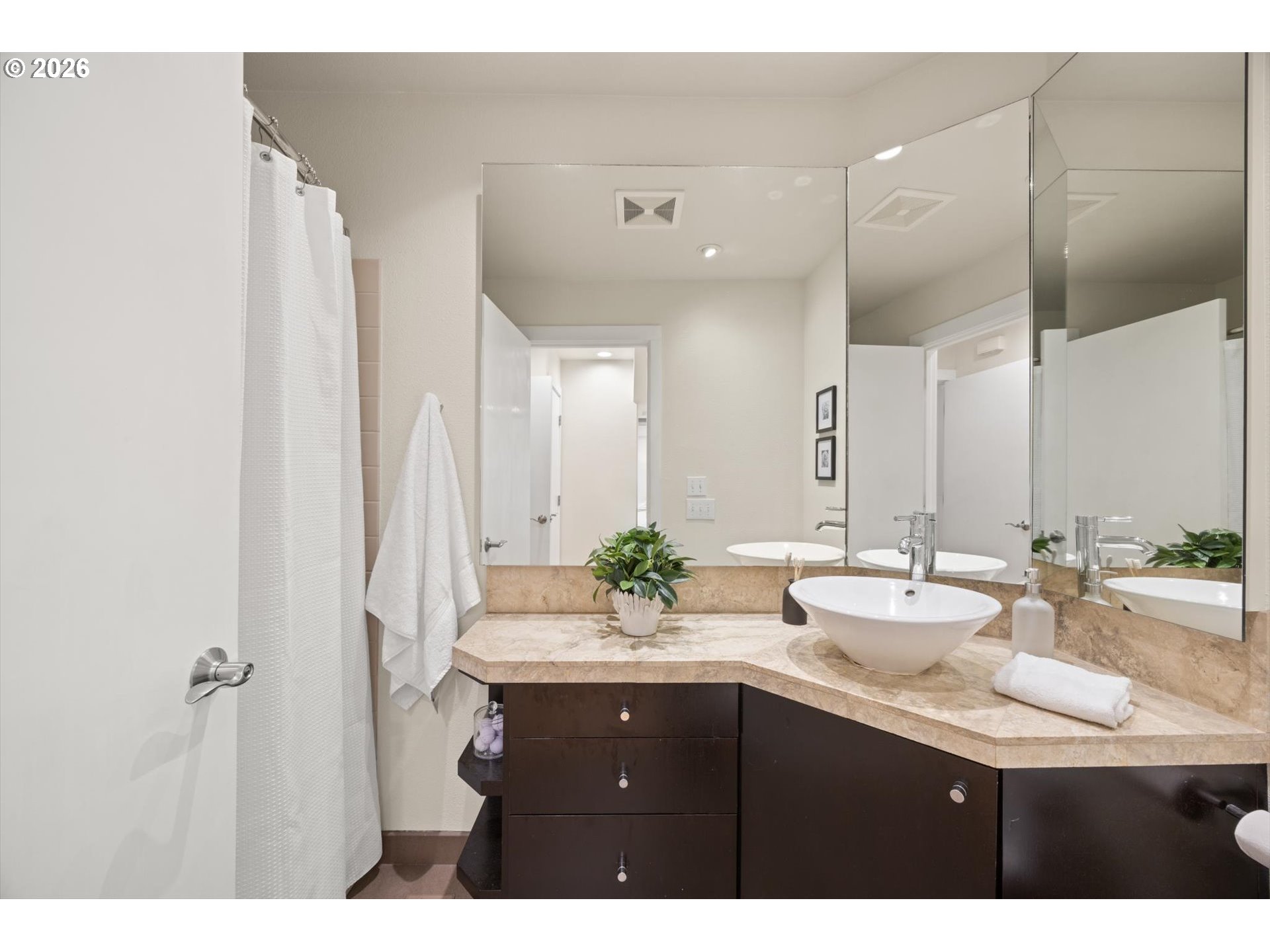 Photo #13: 611760283 Listing: Photo #13