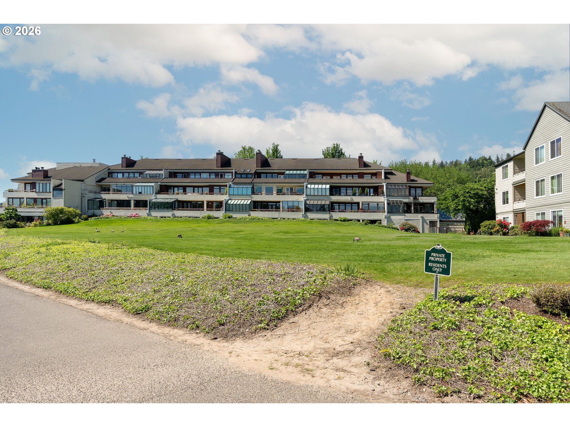 Photo #27: 611760283 Listing: Photo #27