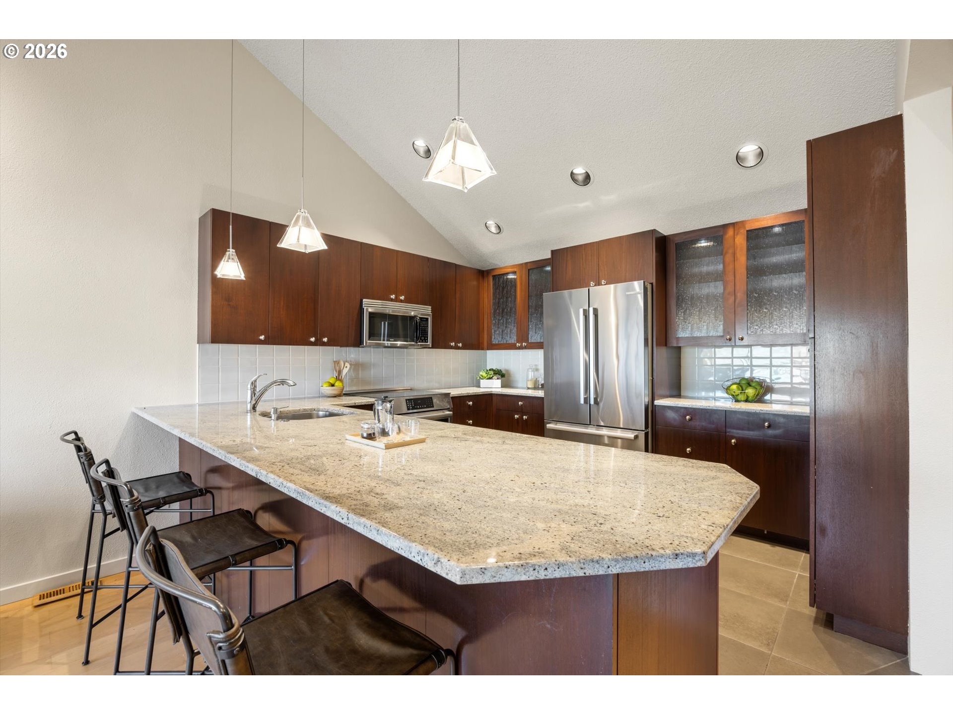 Photo #7: 611760283 Listing: Photo #7