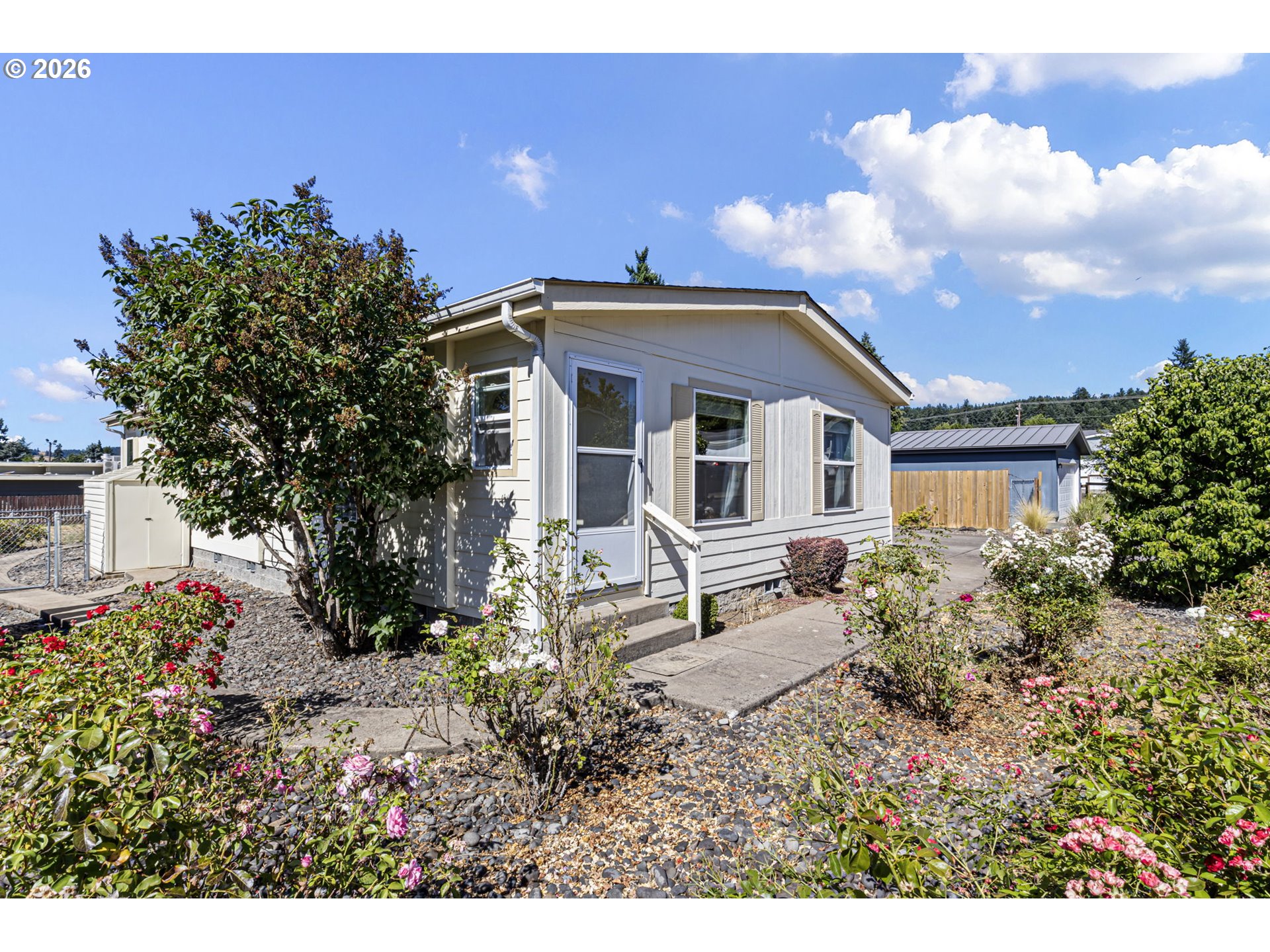 Property photo 6 of 40
