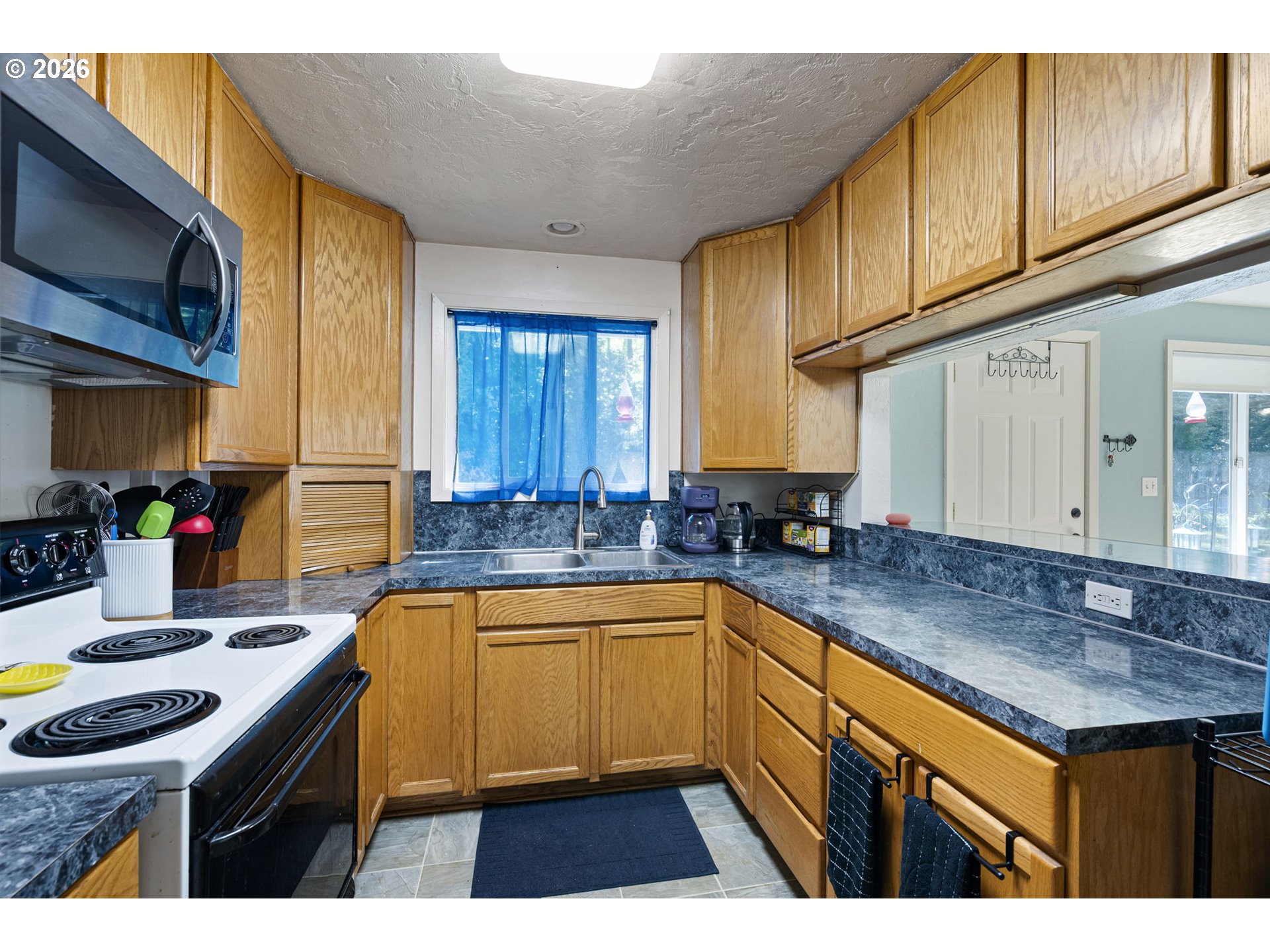 Property photo 12 of 47