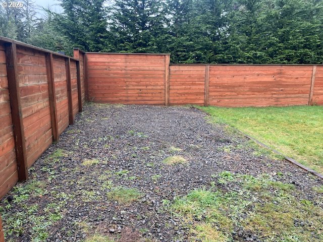 5147 HILLTOP DR, Florence, OR, 97439